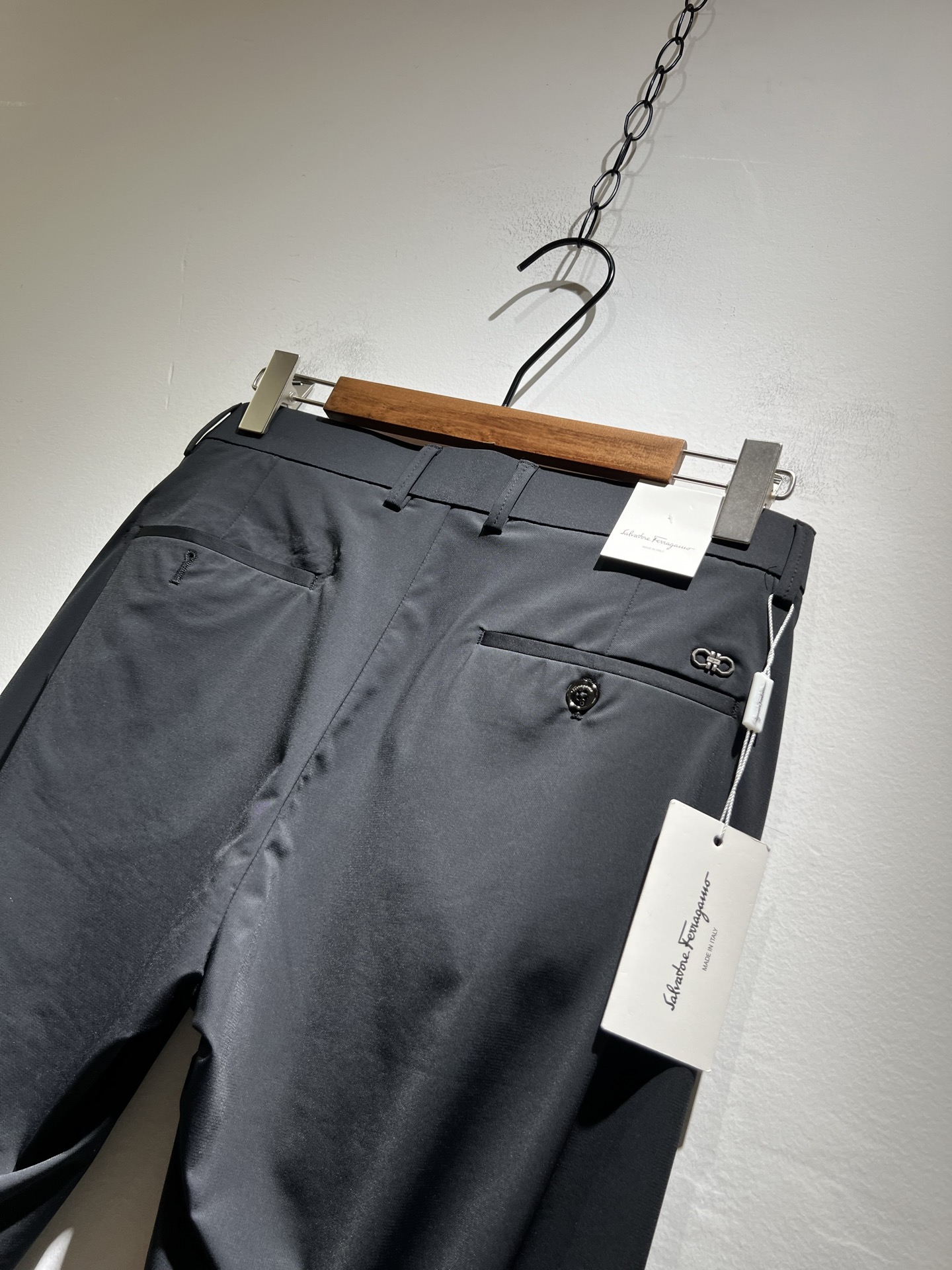 Ferragamo  西裤服装,男 8