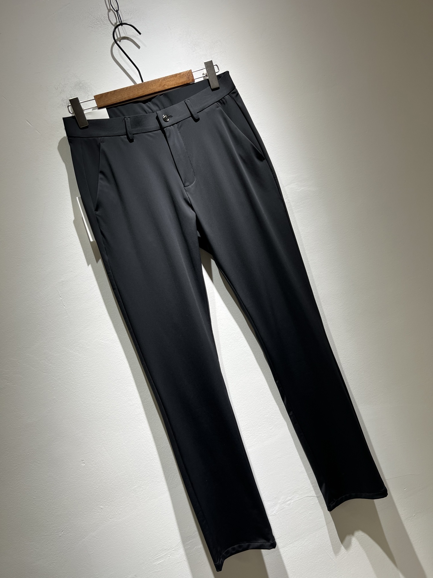 Ferragamo  西裤服装,男 2