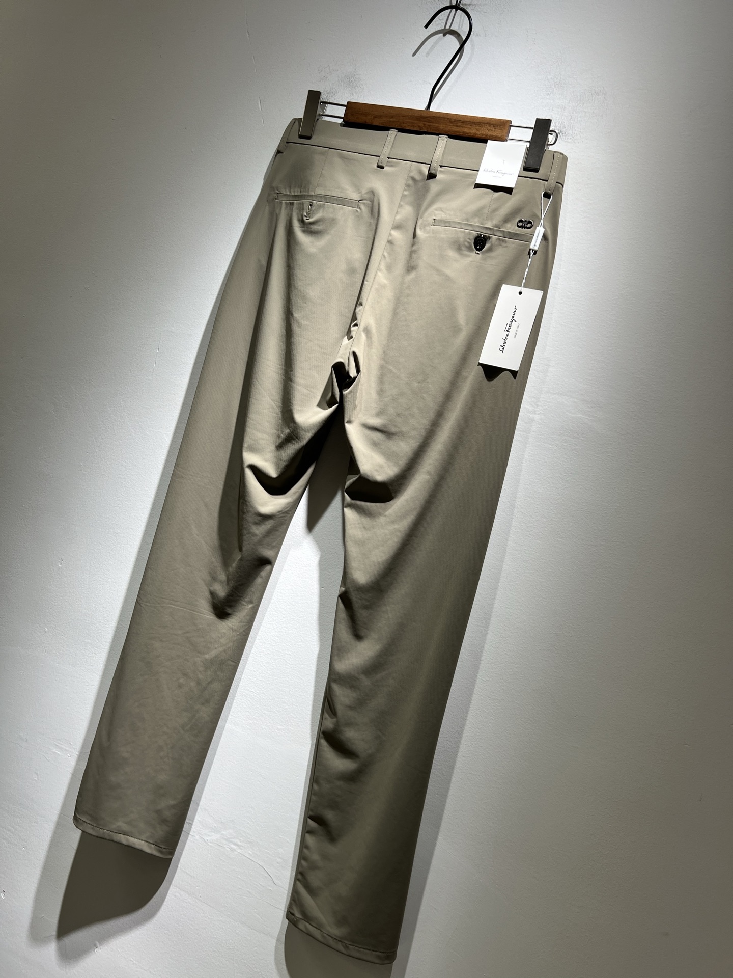 Ferragamo  西裤服装,男 7