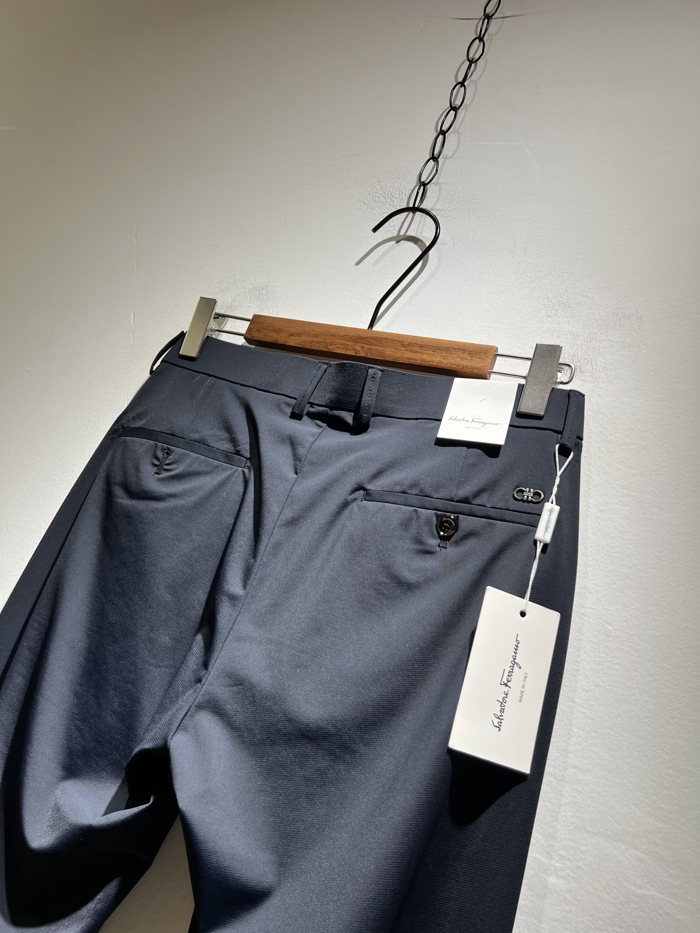 Ferragamo  西裤服装,男 8