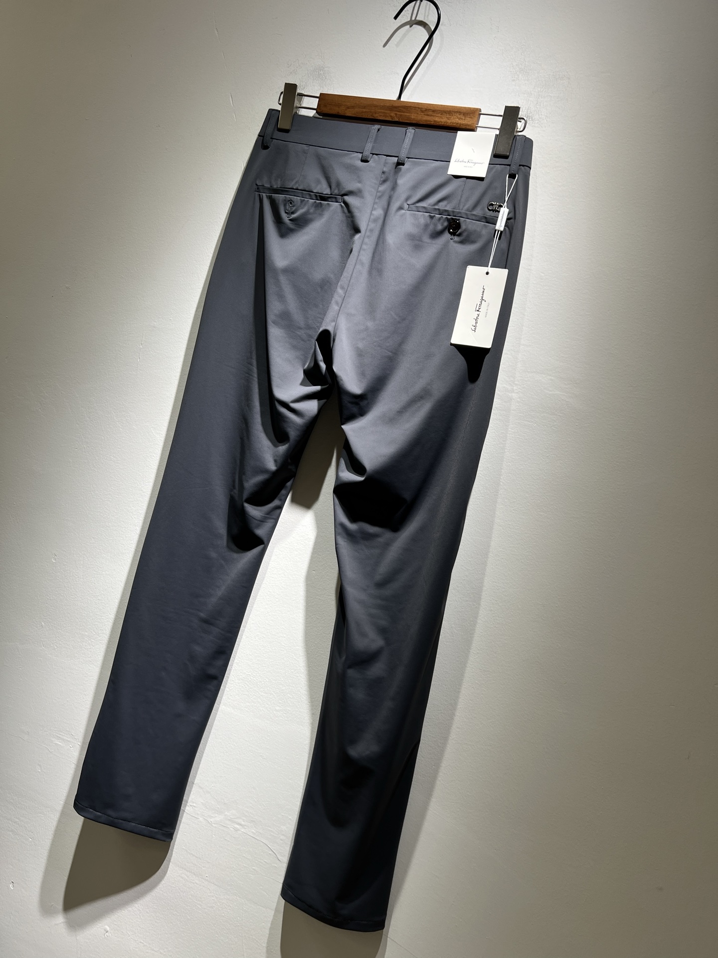 Ferragamo  西裤服装,男 7