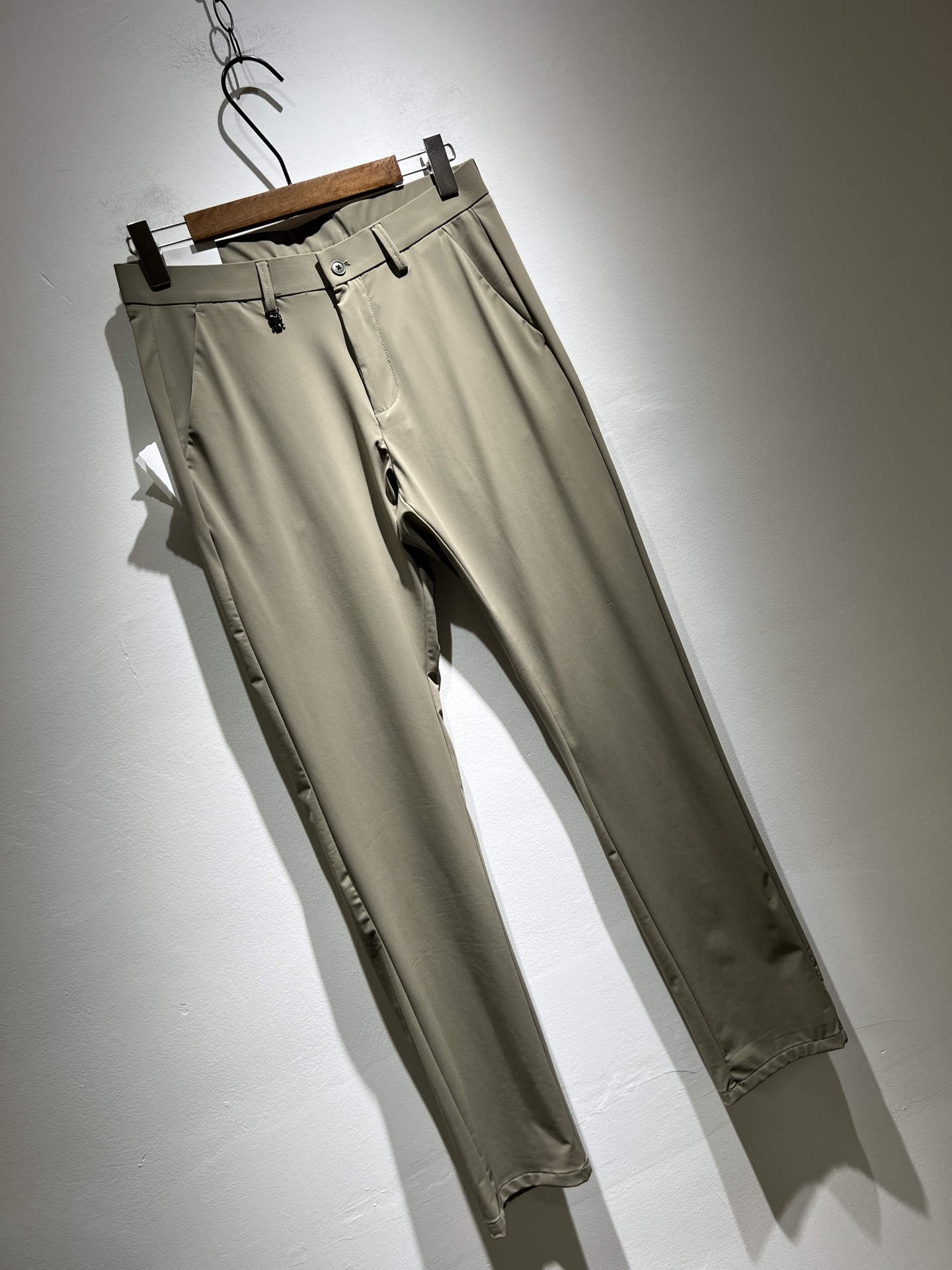 Brunello Cucineli  休闲西裤服装,男 2