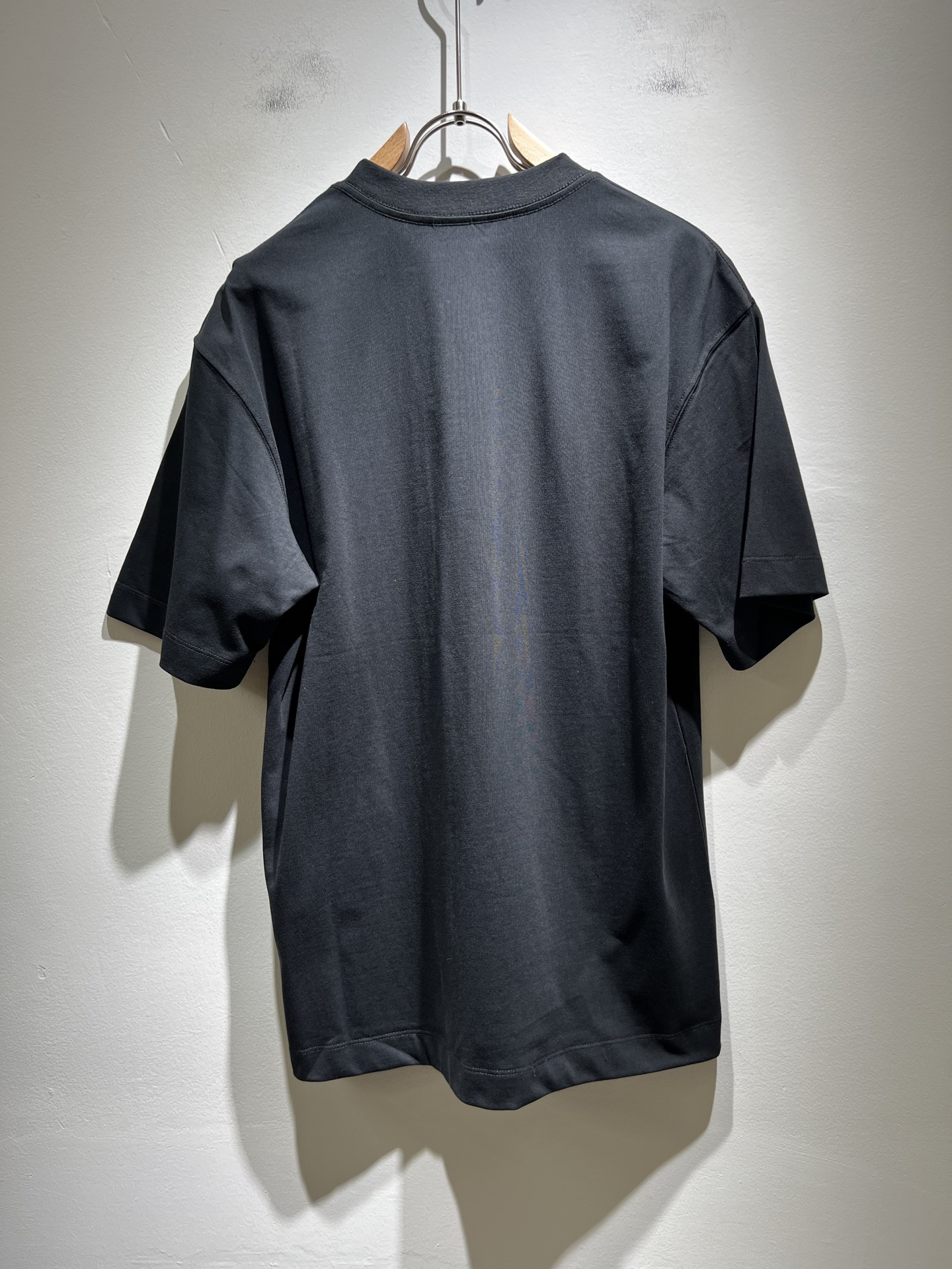 Louis Vuitton 2025春夏全新系列 短袖T恤服装,男,女 9