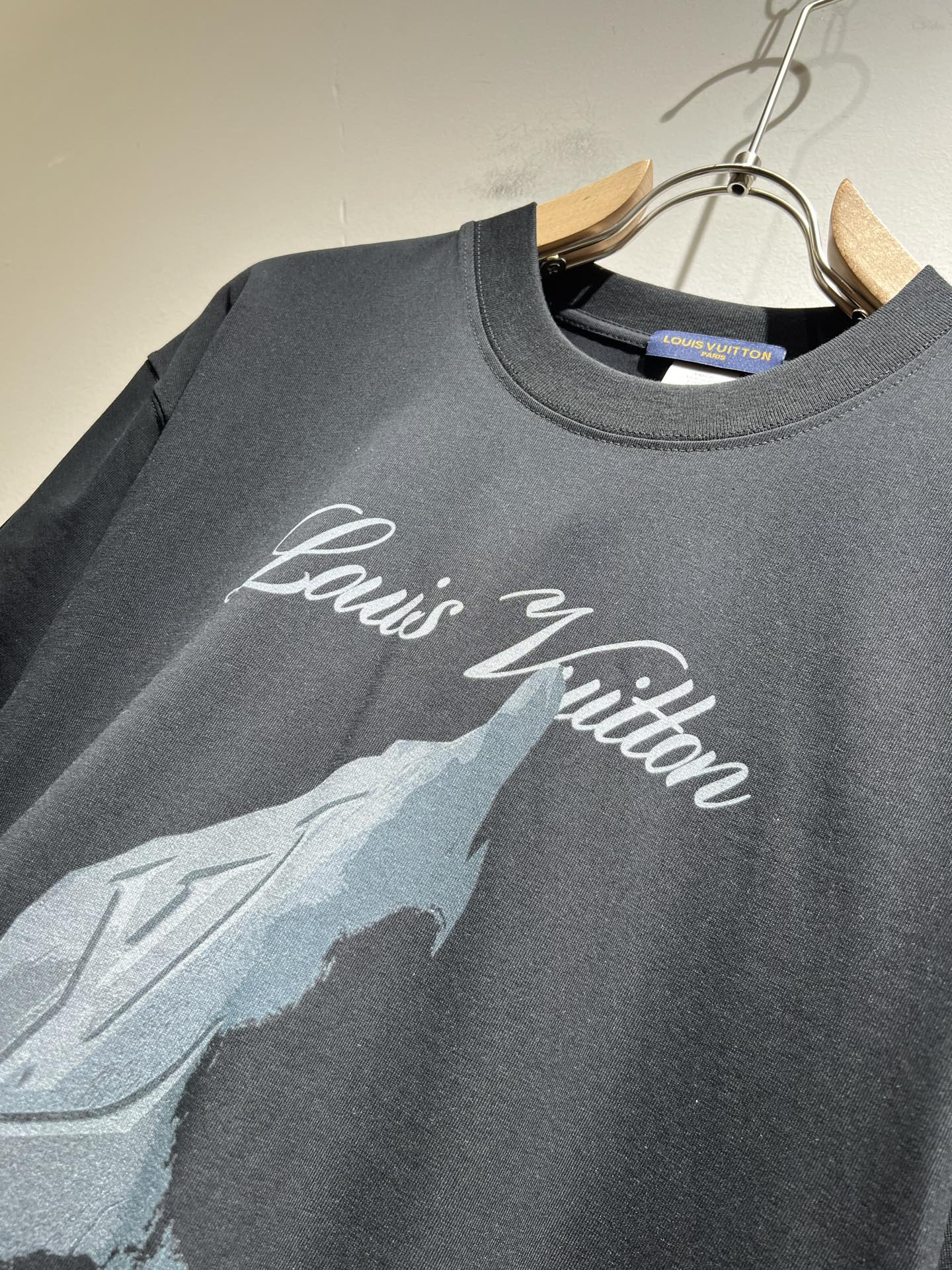 Louis Vuitton 2025春夏全新系列 短袖T恤服装,男,女 8