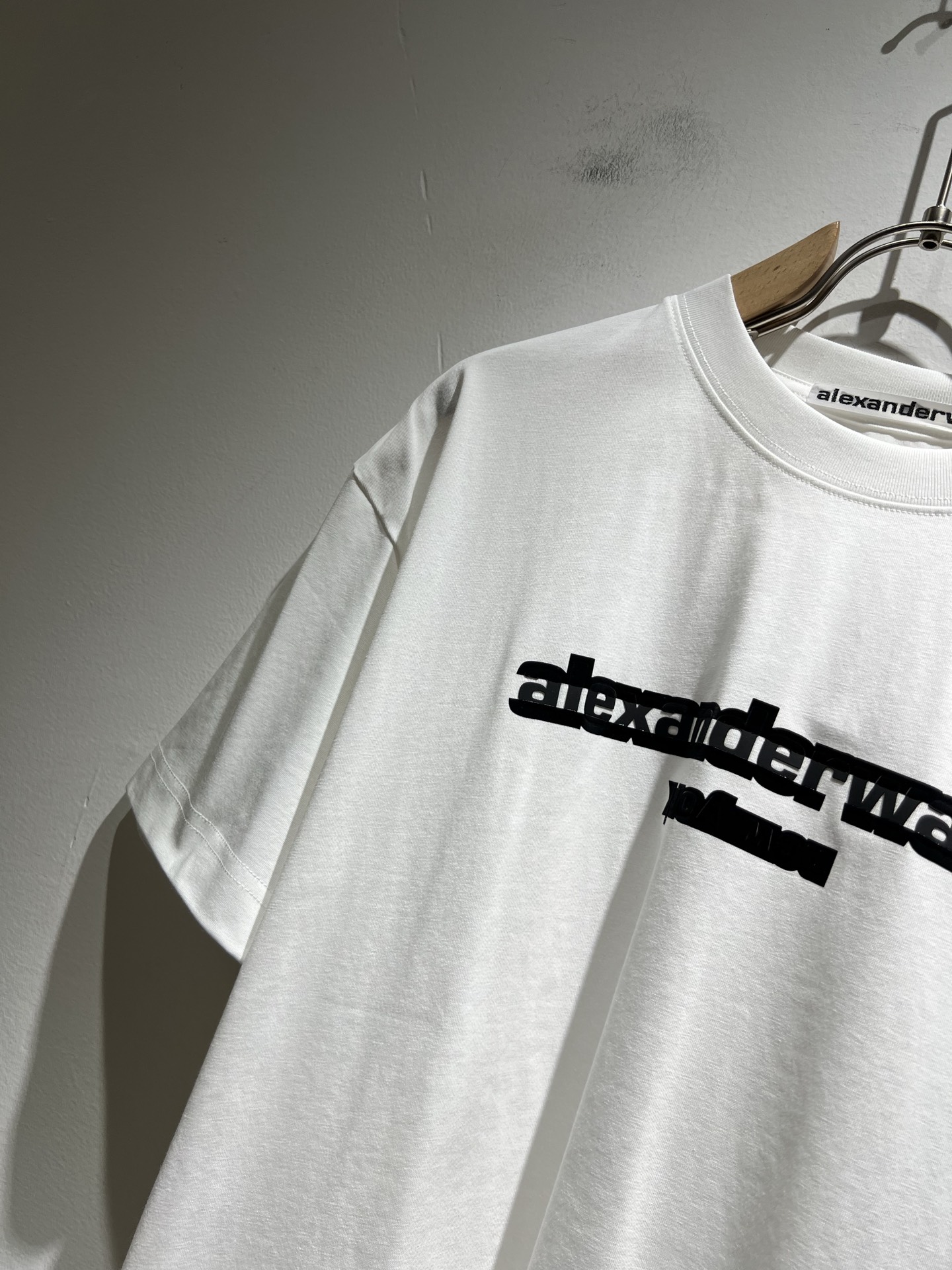 Alexander McQueen 2025春夏款 短袖T恤服装,男,女 6