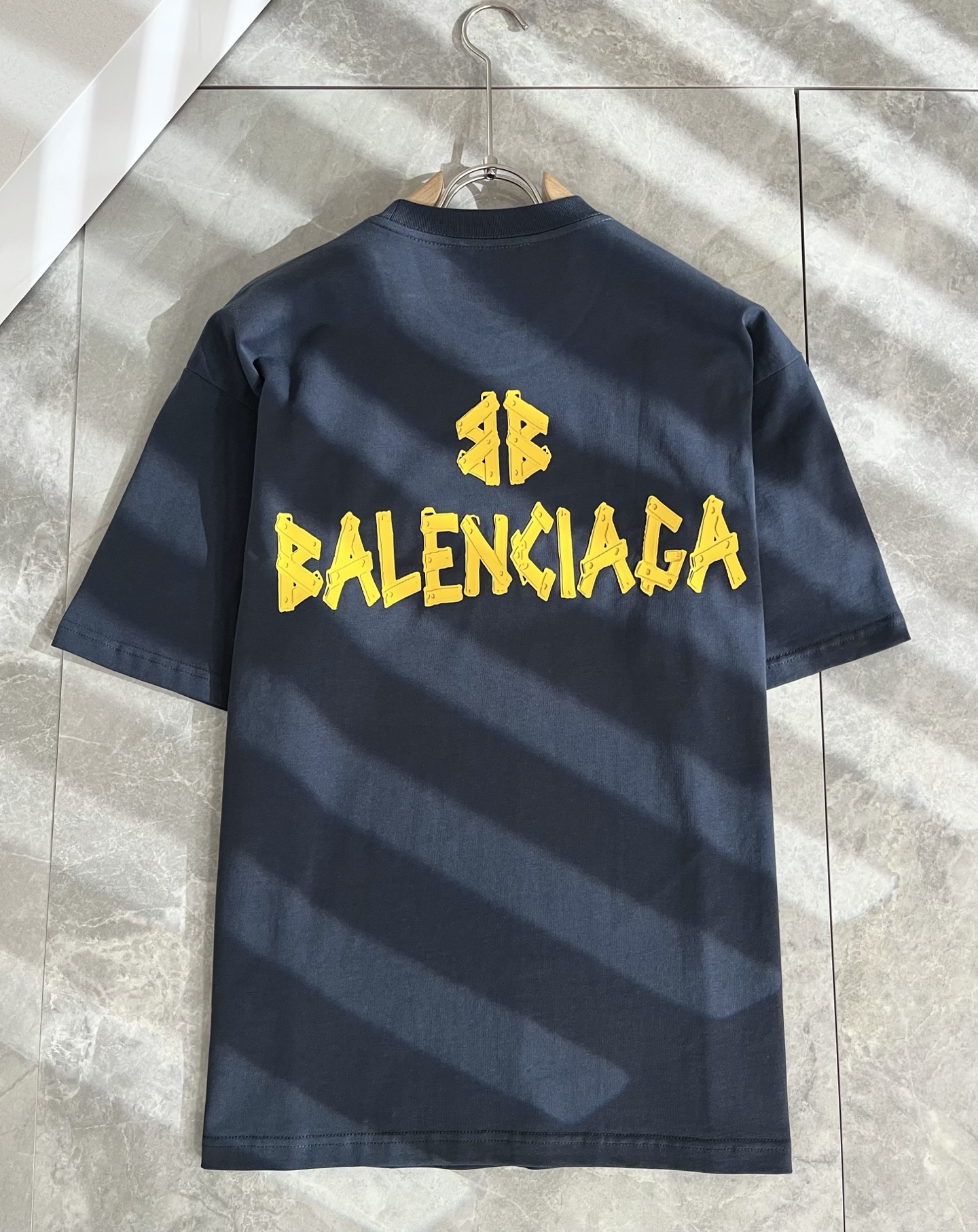 BALENCIA 2025春夏 短袖T恤衫服装,男,女 4
