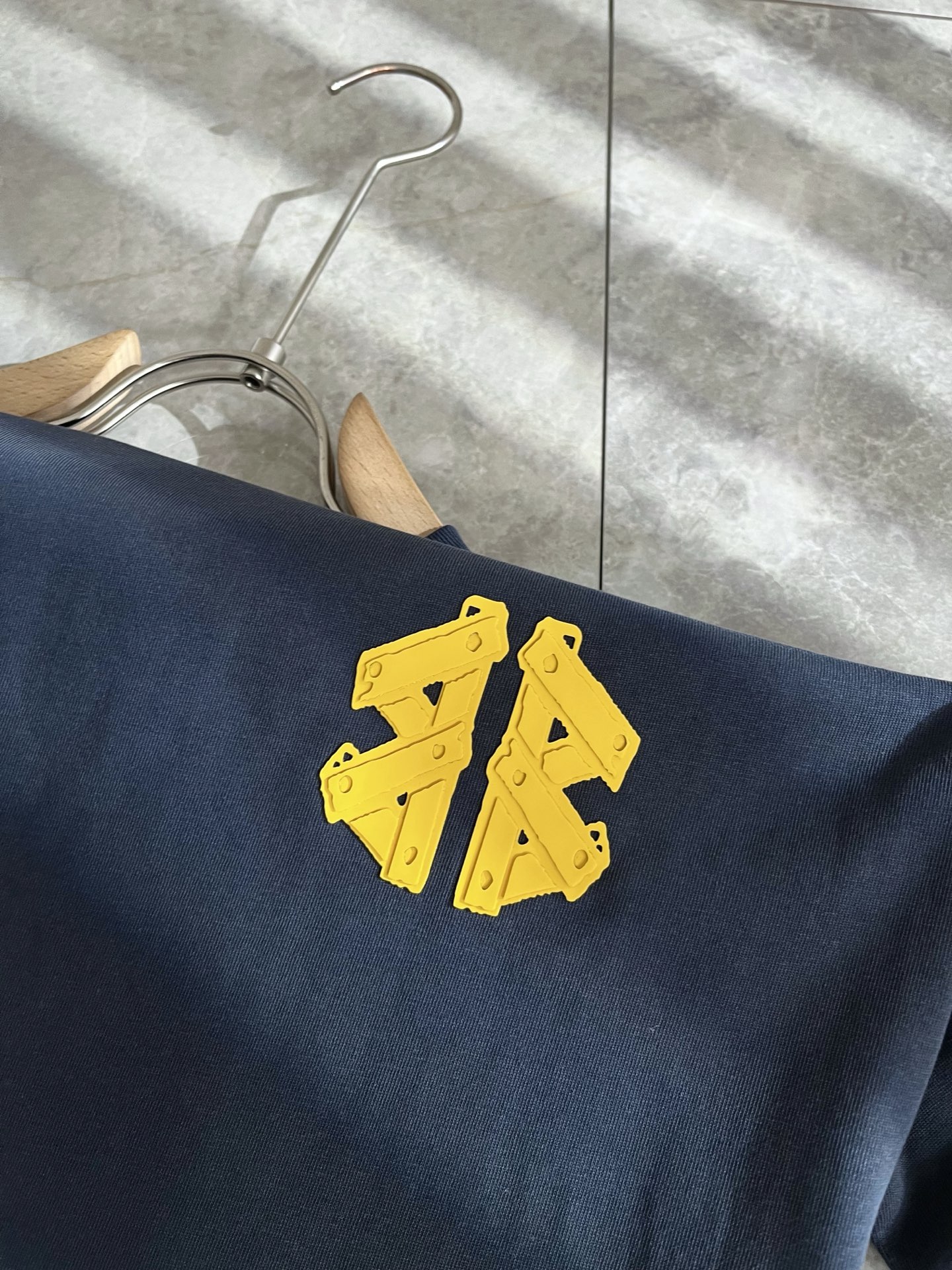 BALENCIA 2025春夏 短袖T恤衫服装,男,女 8