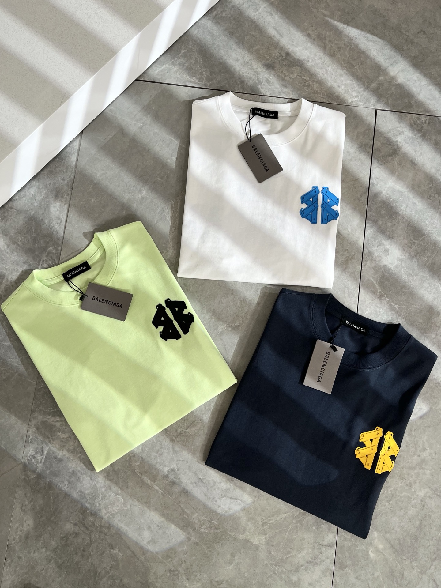 BALENCIA*巴黎*家 2025春夏新款男女同情侣款👫休闲宽松棉质...