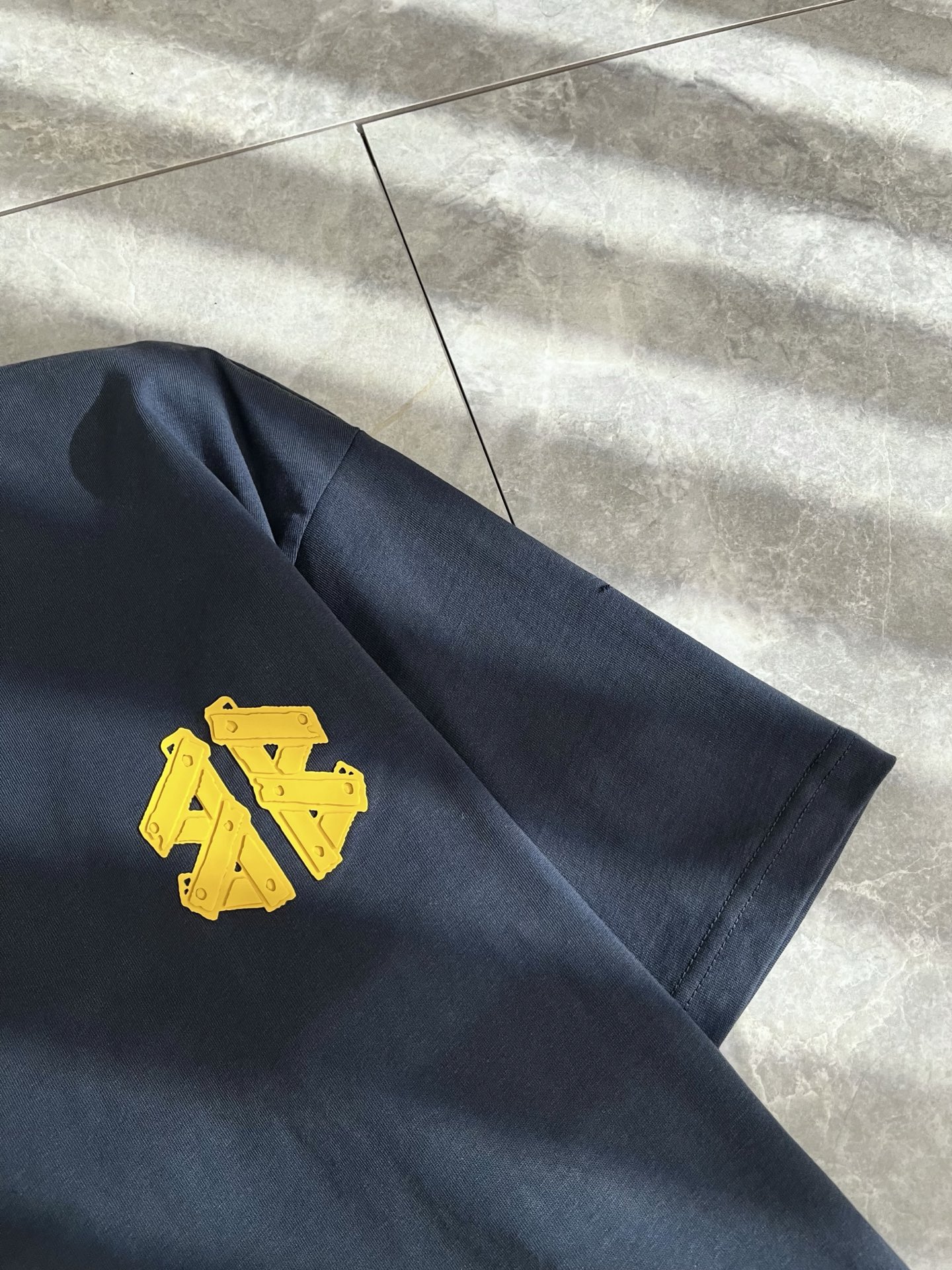 BALENCIA 2025春夏 短袖T恤衫服装,男,女 6