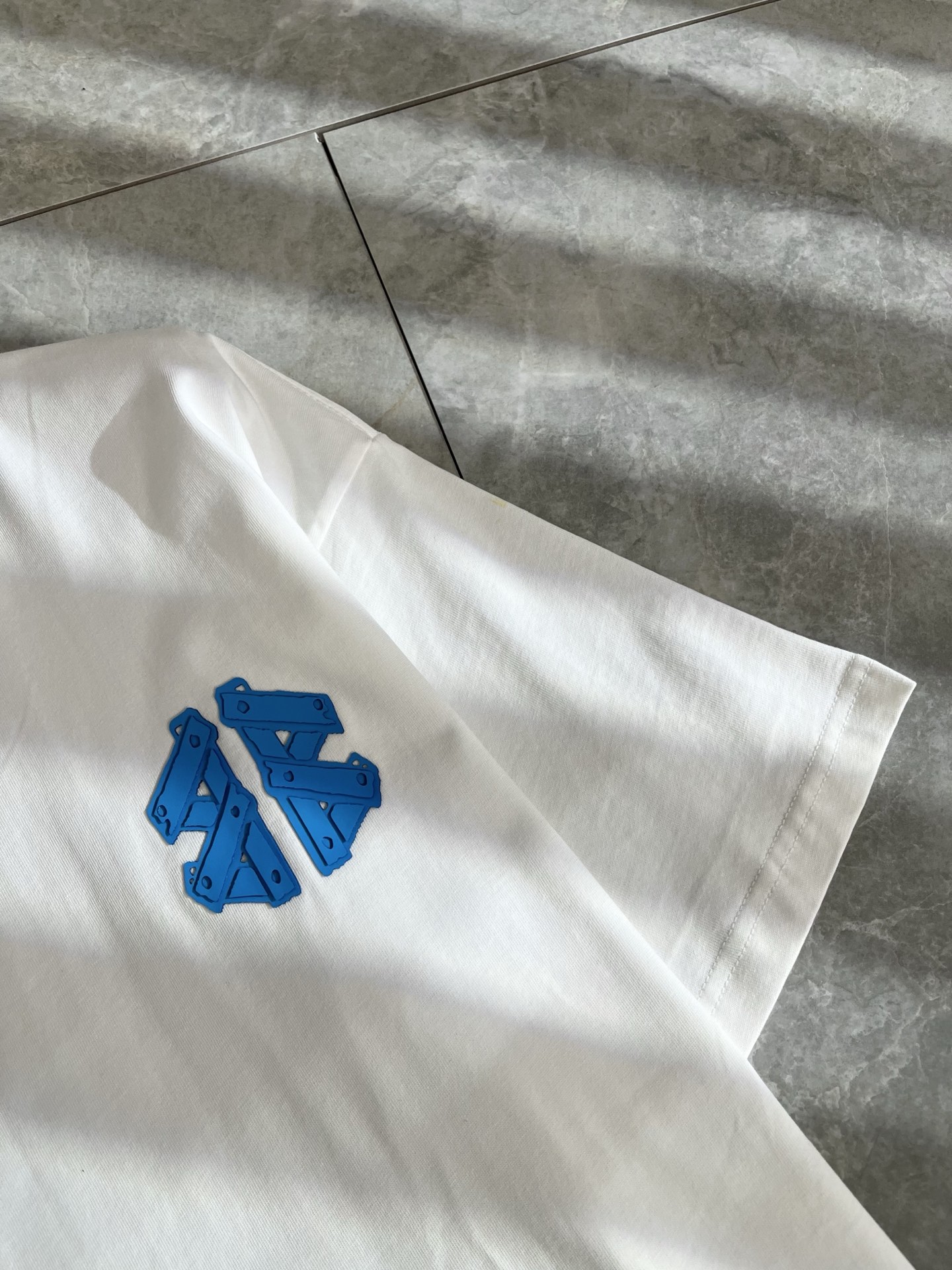 BALENCIA 2025春夏 短袖T恤衫服装,男,女 6