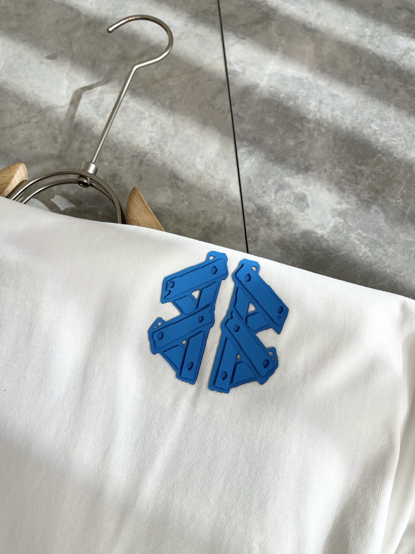 BALENCIA 2025春夏 短袖T恤衫服装,男,女 8