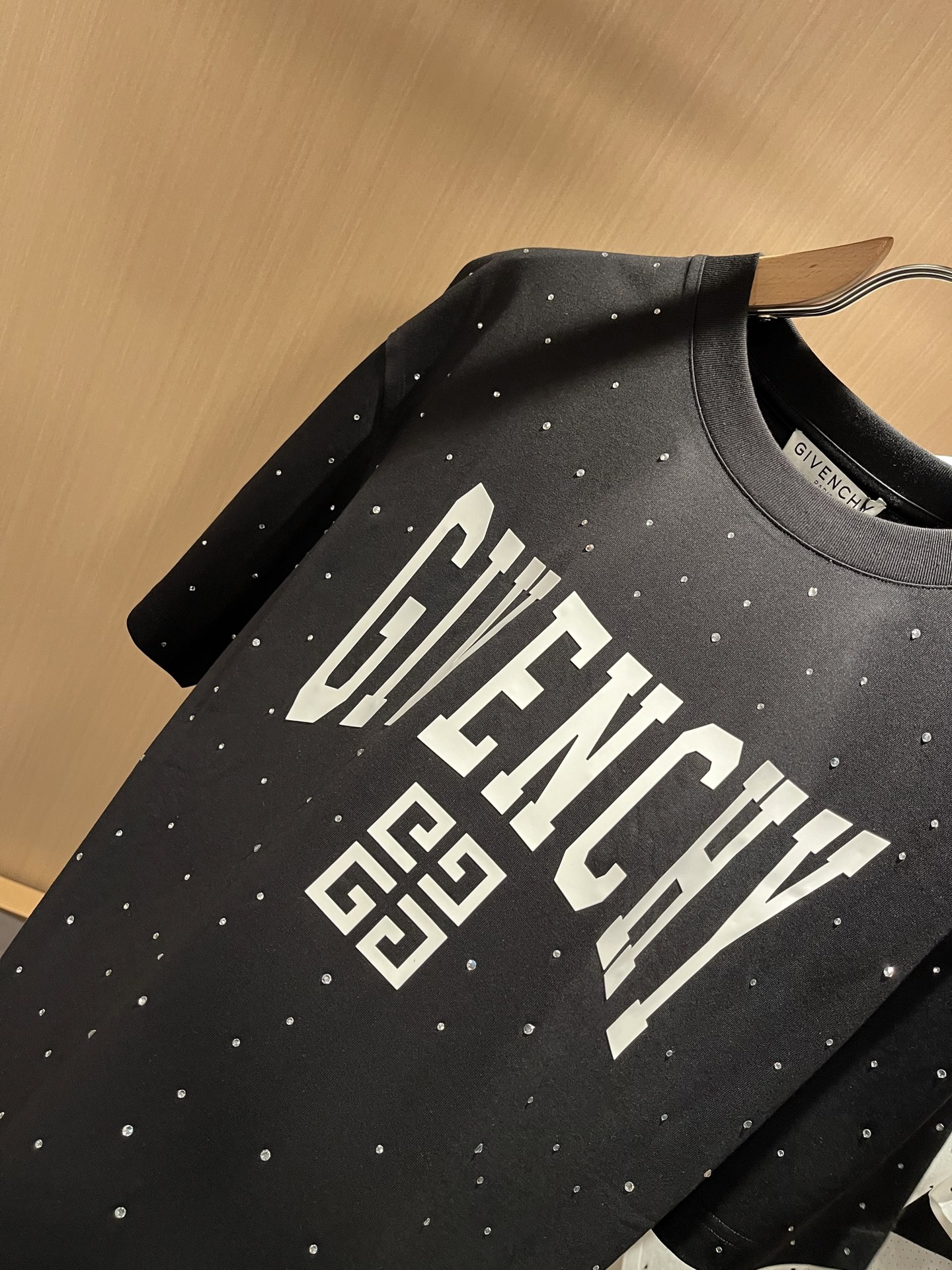 GIVENCHY  T恤服装,男,女 9