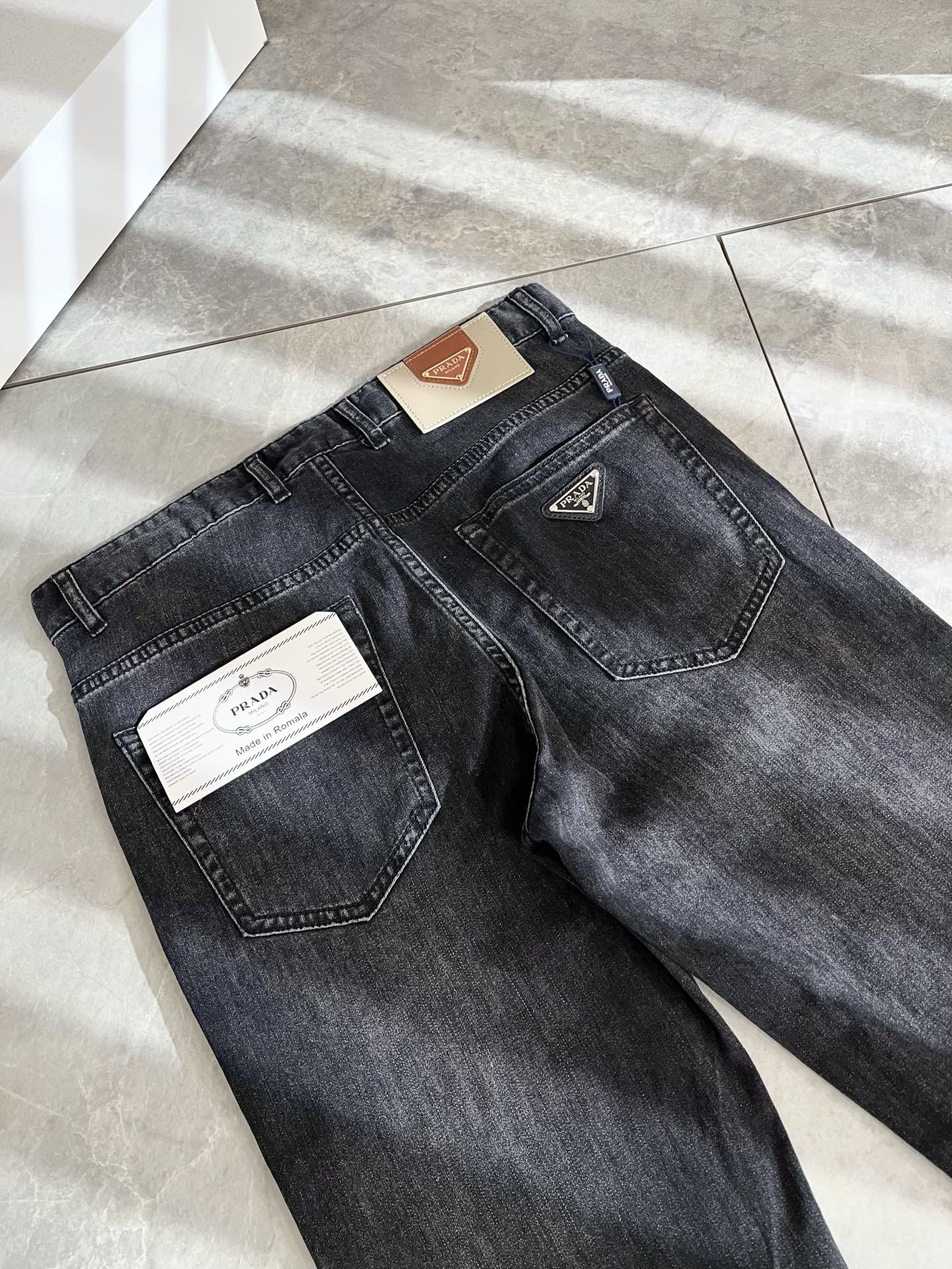 Prada  牛仔裤服装 7