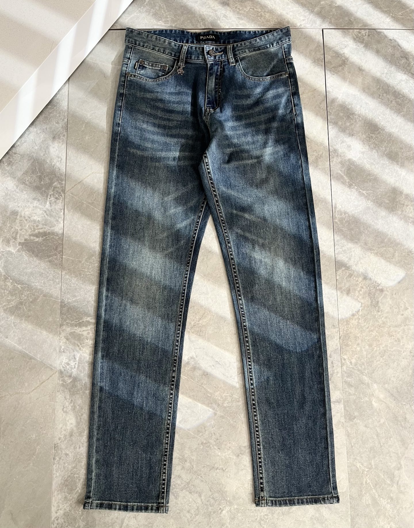 Prada  牛仔裤服装 2