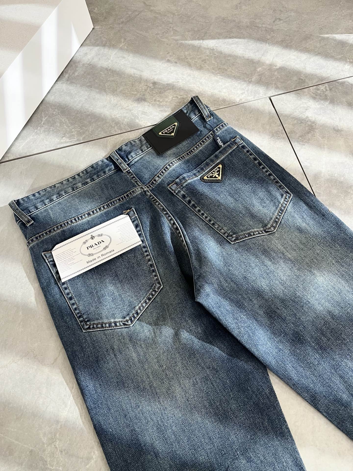 Prada  牛仔裤服装 8