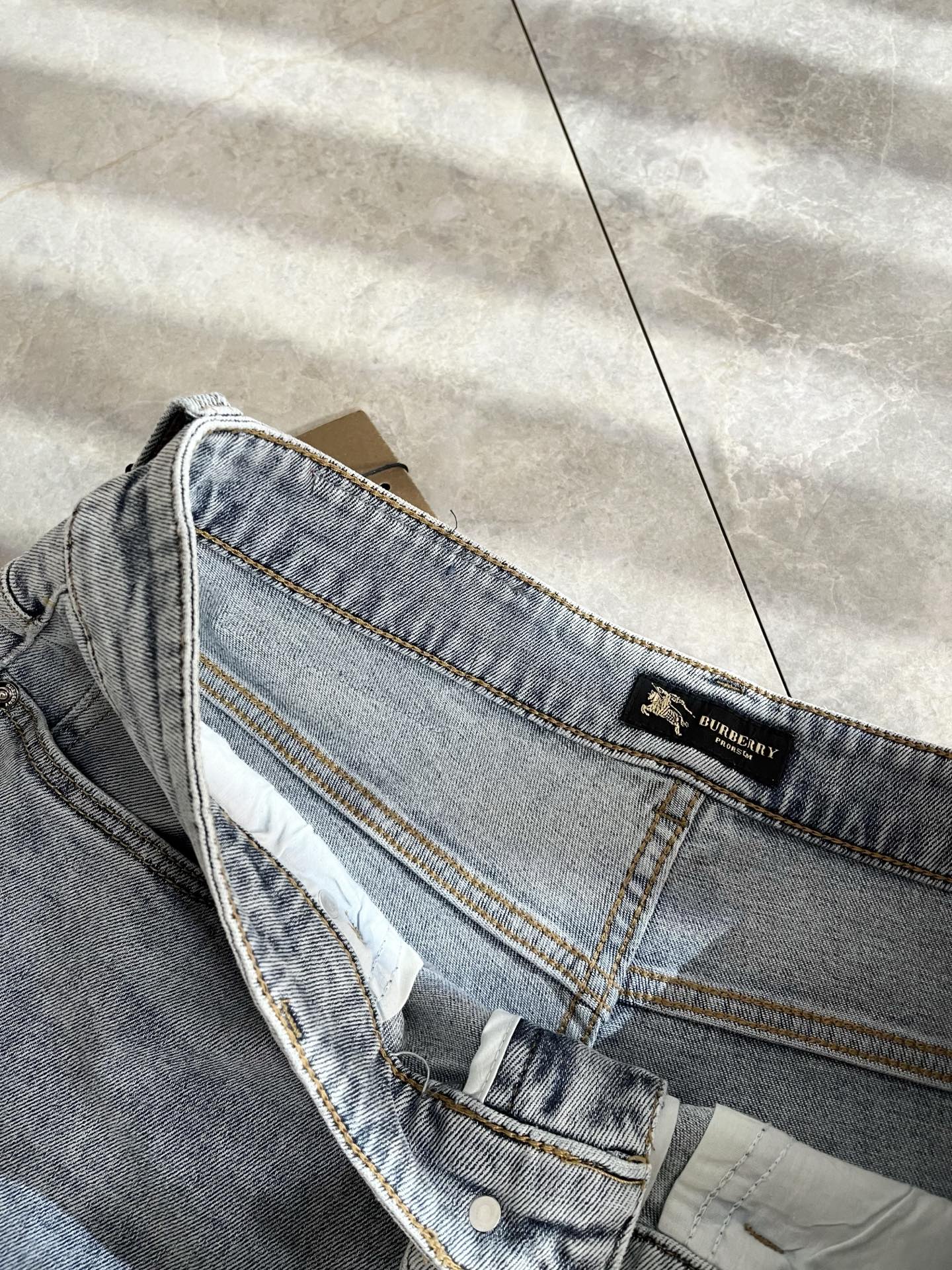 BURBERRY  牛仔裤服装,男 6