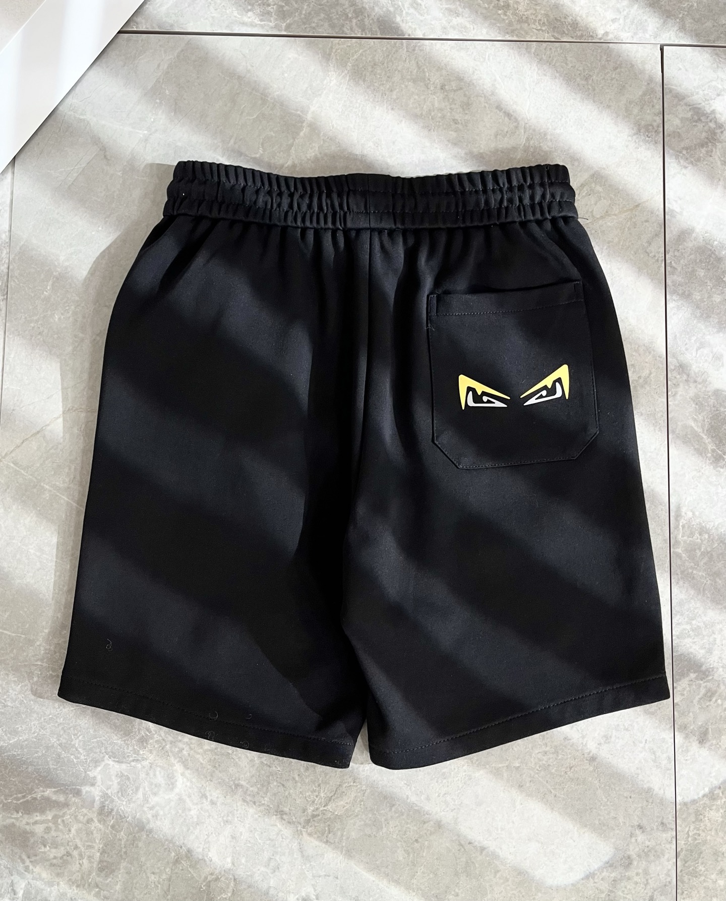 Fendi  休闲短裤服装 3