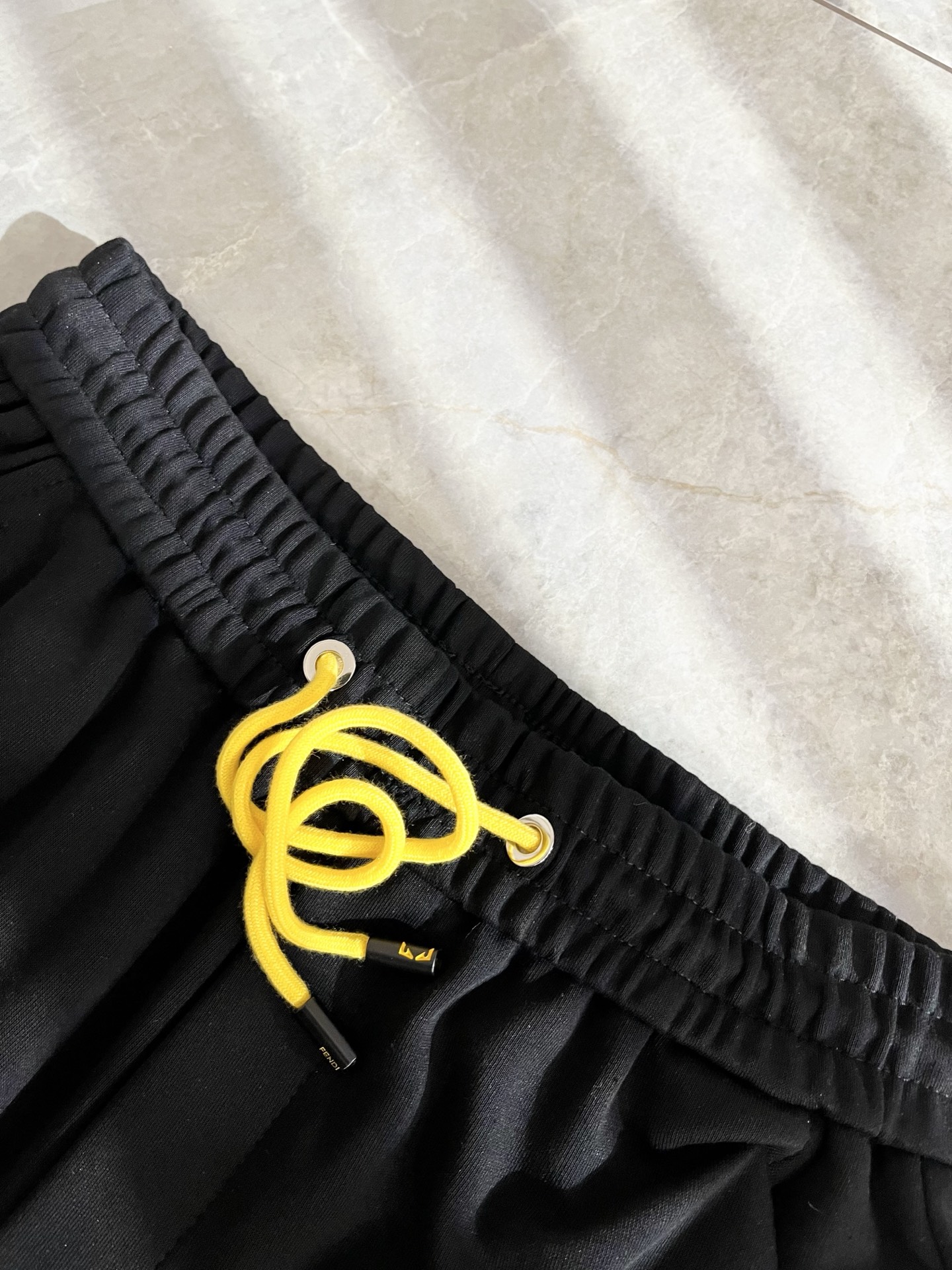 Fendi  休闲短裤服装 6