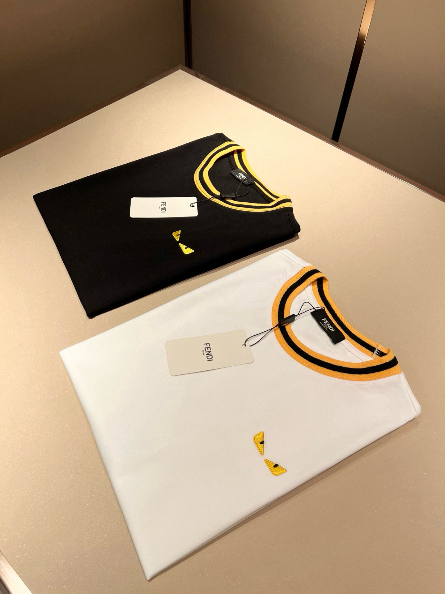 FEN*I 芬*迪2025春夏新款FD家族FF男女同款👫短袖T恤，男女同...