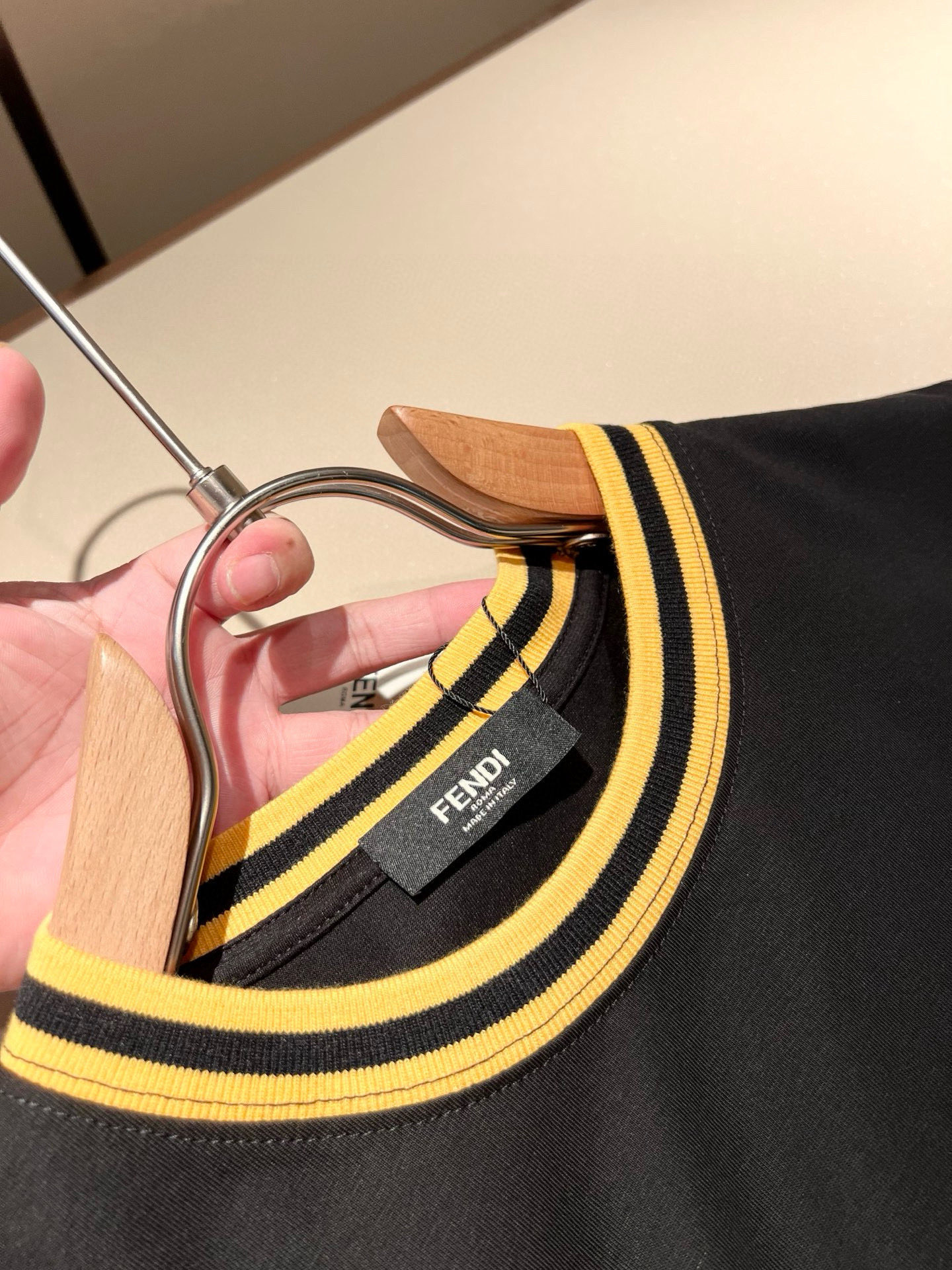 FEN*I FD家族 短袖T恤服装,男,女 9