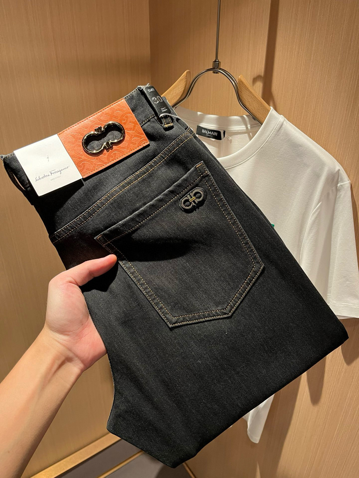 Ferragamo  牛仔裤服装,男 1