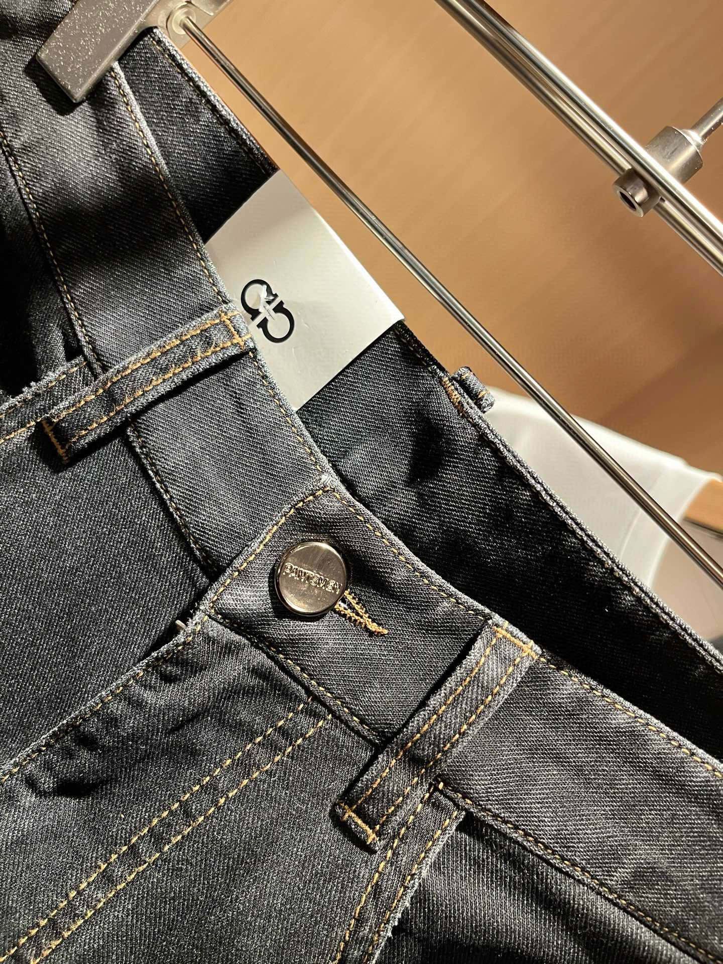 Ferragamo  牛仔裤服装,男 6