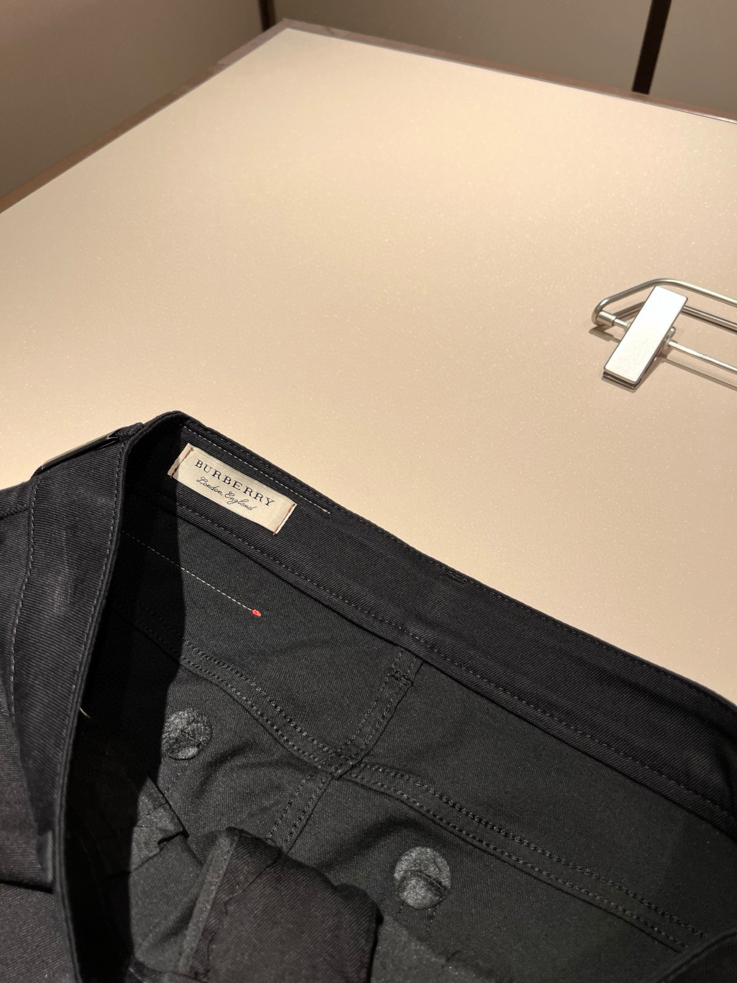 BURBERRY 2025早春新品 男士牛仔裤服装,男 6