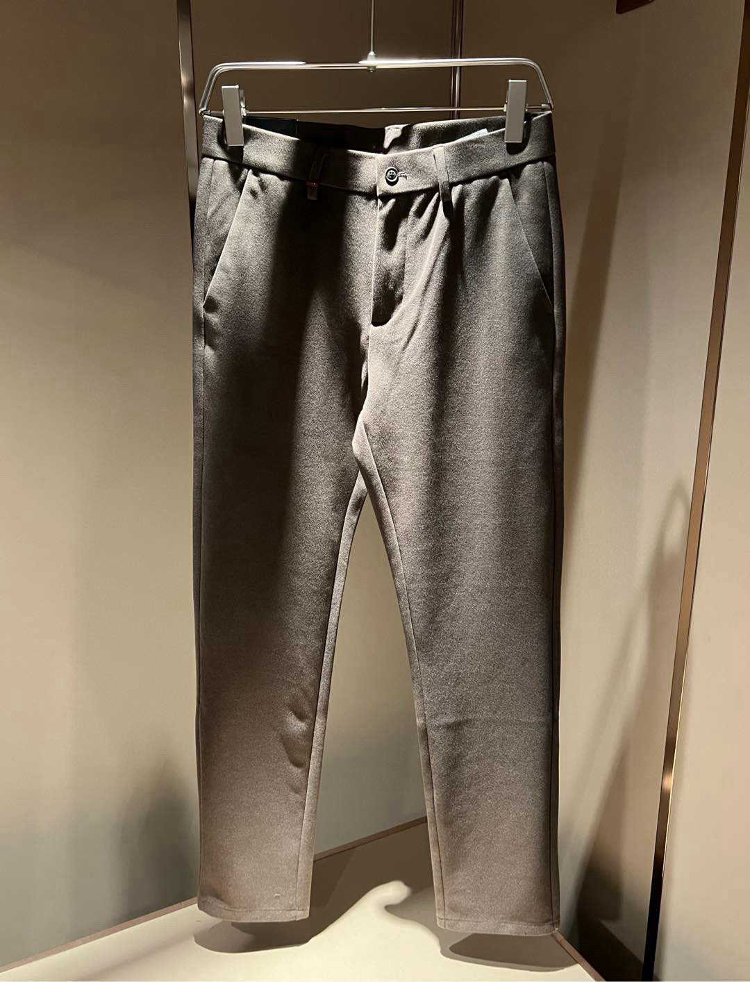 Kiton  西裤服装,包,男 2