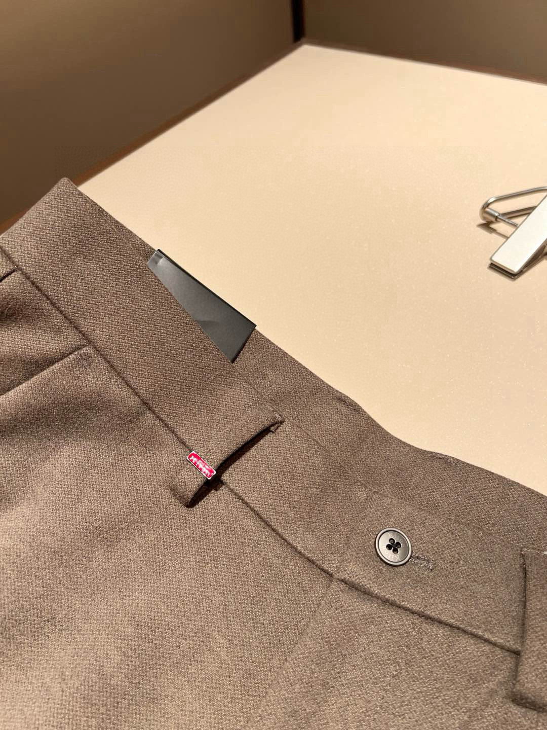 Kiton  西裤服装,包,男 6