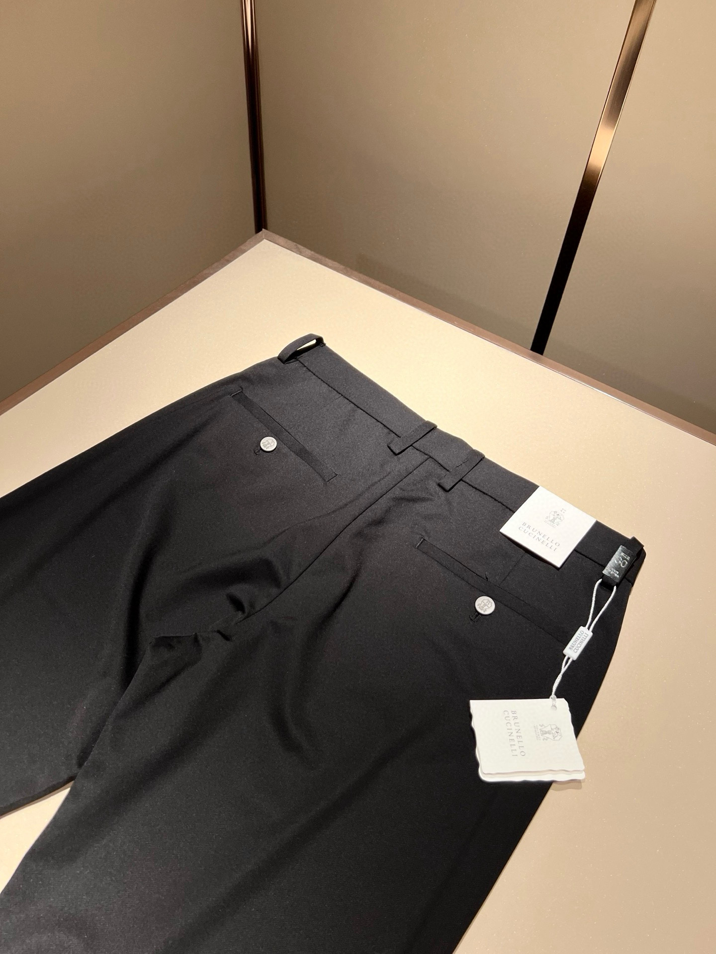 BC-Brunello Cucinelli 2025 Men’s High-end Leisure Pants: Japanese Craftsmanship, Luxury Quality - 图片 8