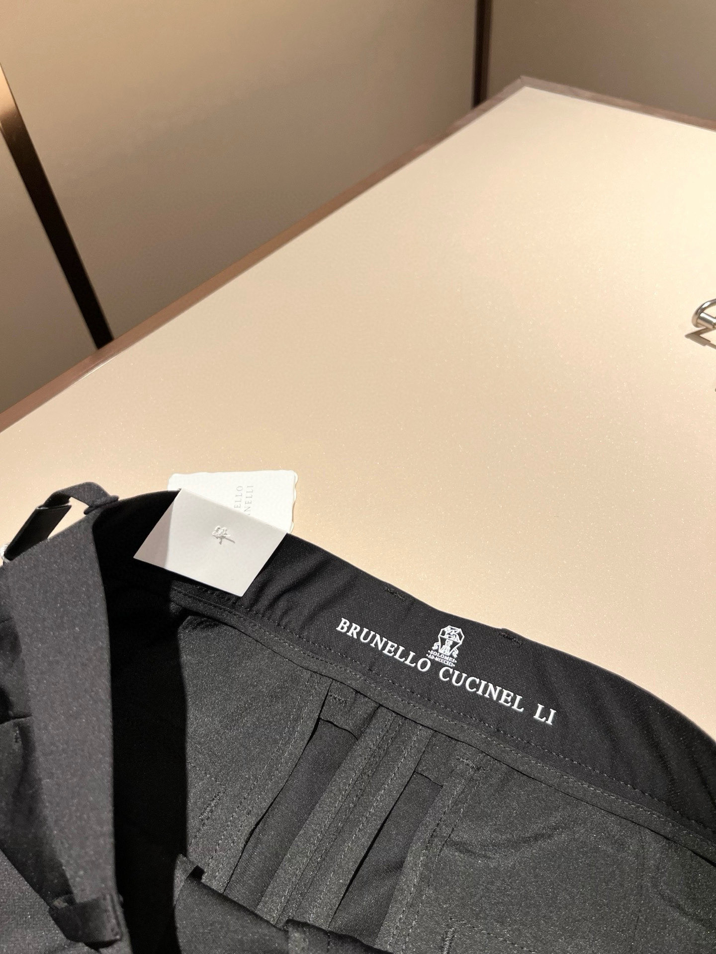 BC-Brunello Cucinelli 2025 Men’s High-end Leisure Pants: Japanese Craftsmanship, Luxury Quality - 图片 7