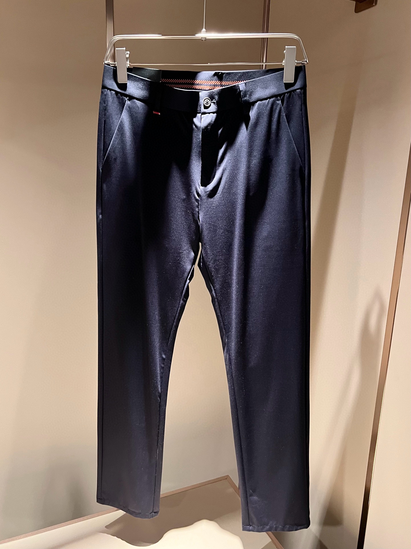 P594 Kiton 2025 Men’s High-End Leisure Pants with Classic Design and Tailoring - 图片 2