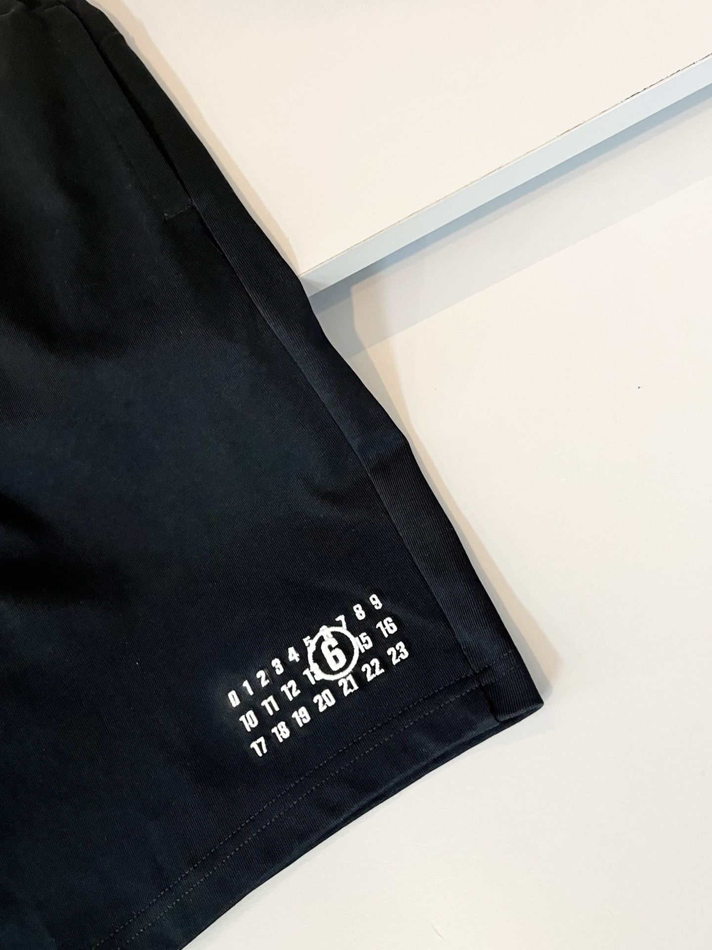 P1000 Magella Maison Margiela 2025 Unisex Co-Opt Kit with Customized Cotton Fabric - 图片 6