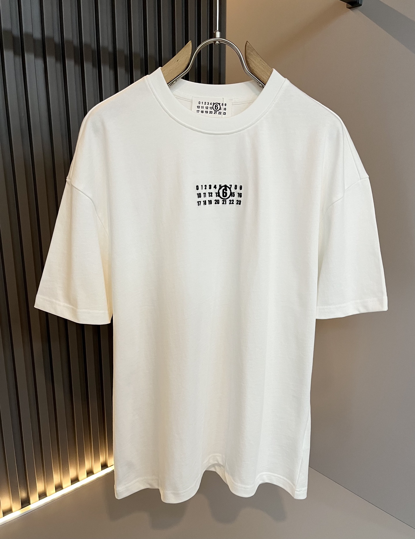 P1000 Magella Maison Margiela 2025 Co-Opt Kit: Customized Cotton, Embroidery, Classic Style