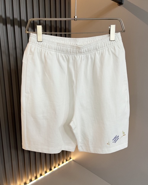 Louis Vuitton 2025 Spring/Summer White Casual Shorts with Logo, Unisex 1 Louis Vuitton 2025 Spring/Summer White Casual Shorts with Logo, Unisex