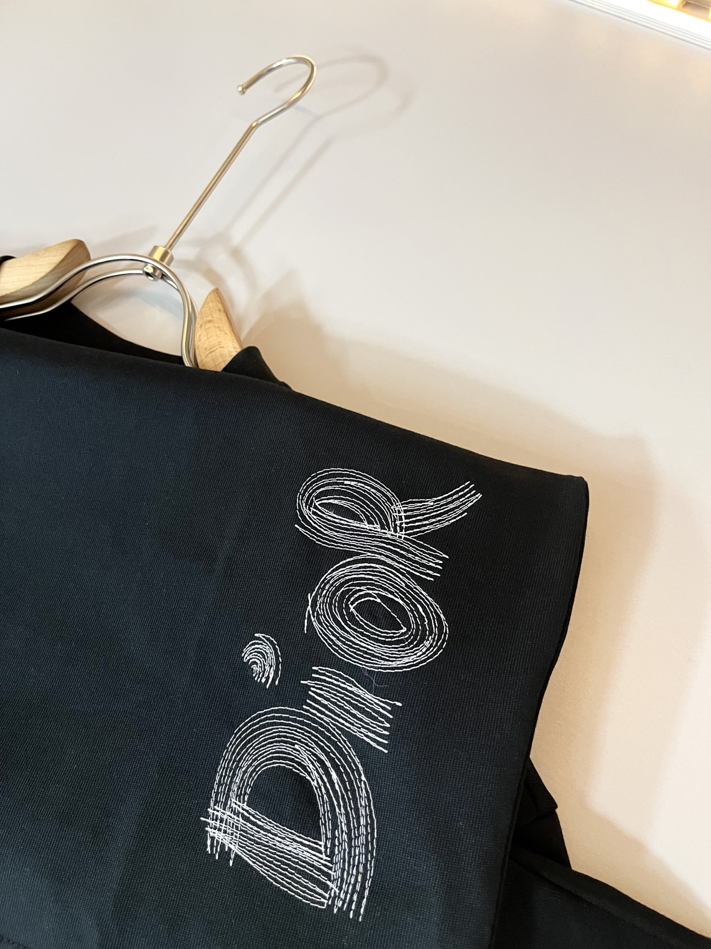 Dior Men's Black Cotton T-Shirt with Logo, Casual and Comfortable 9 i1748456545631 2732 0 7