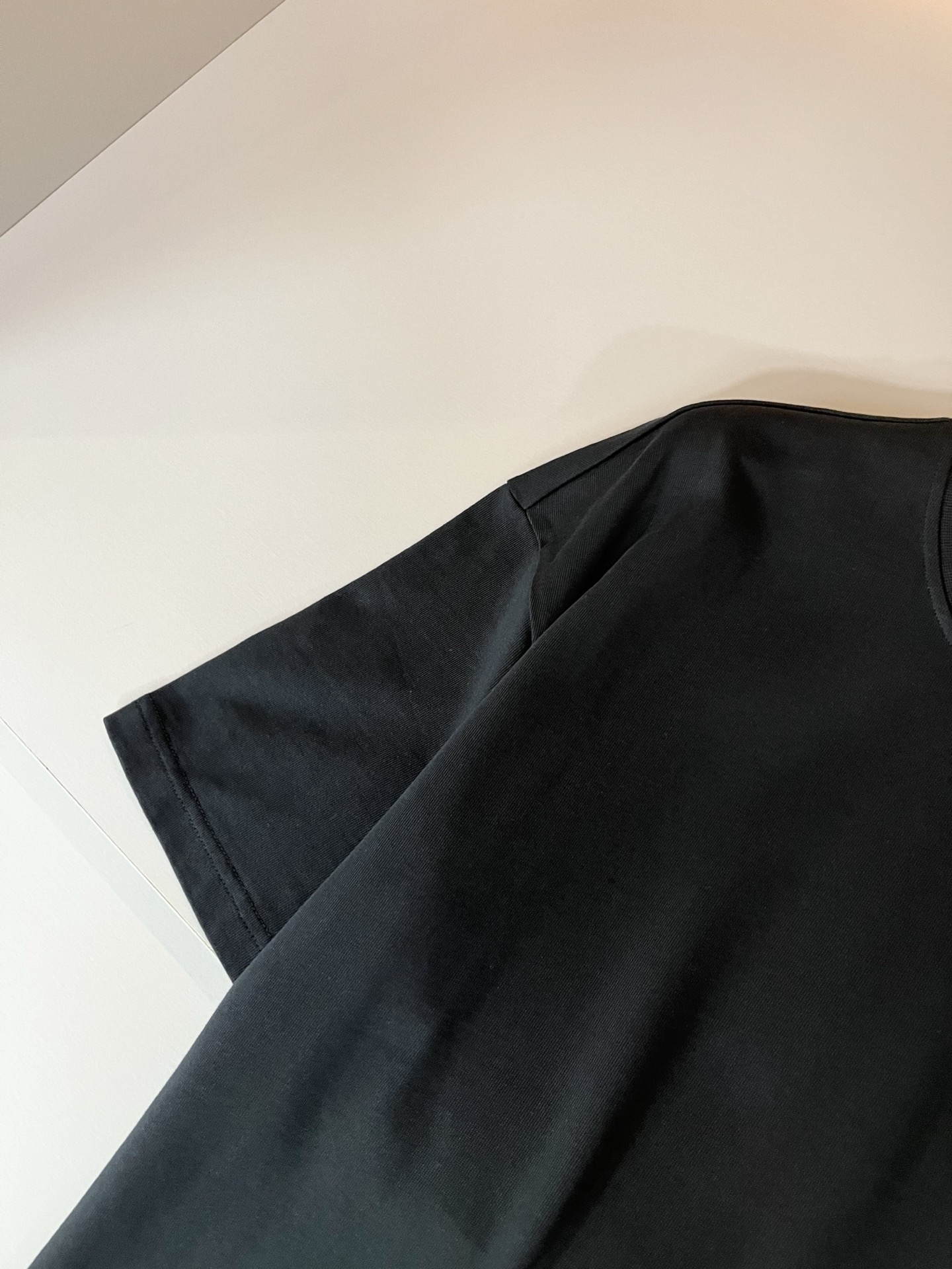 Dior Men's Black Cotton T-Shirt with Logo, Casual and Comfortable 8 i1748456546780 5433 0 6