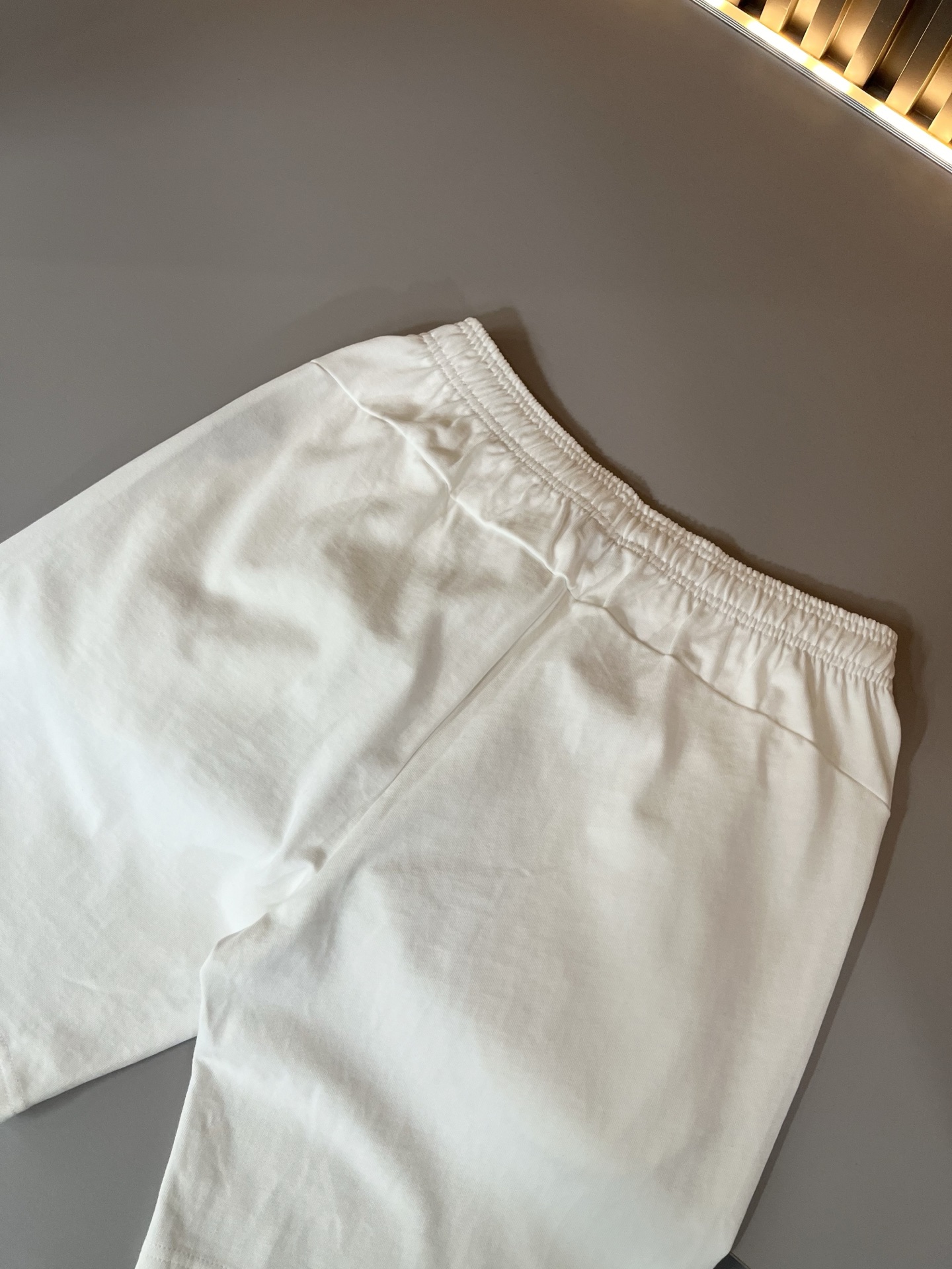 Dior 2025 Spring/Summer Unisex White Cotton Casual Shorts 10 i1748456567944 6883 0 8