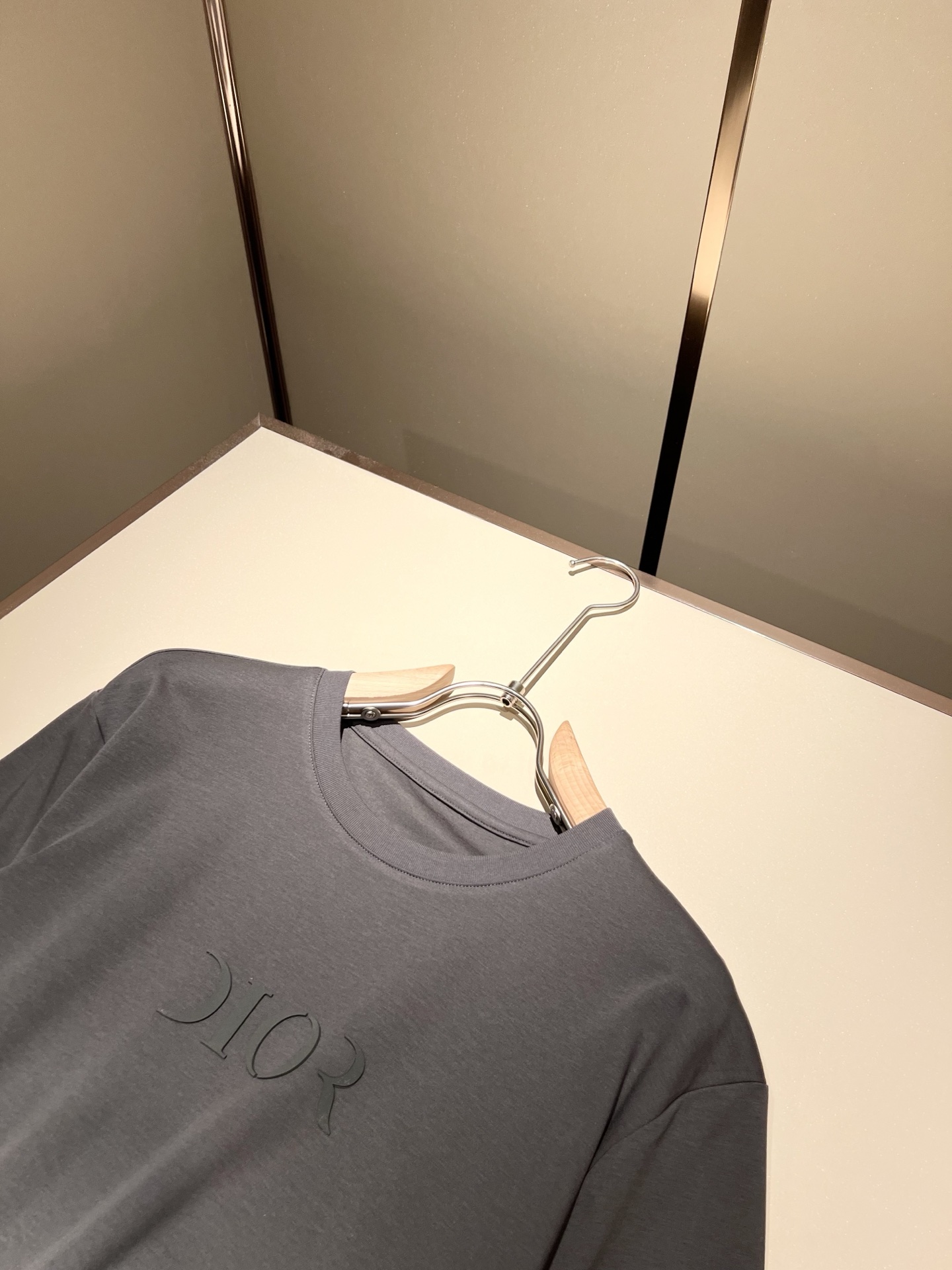 Dior Unisex 2025 Spring/Summer Cotton T-Shirt with Logo - Fashionable & Versatile 8 i1749220600461 162 0 6