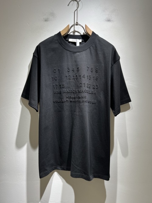Maison Margiela Embroidered Logo Cotton T-Shirt - Unisex Style