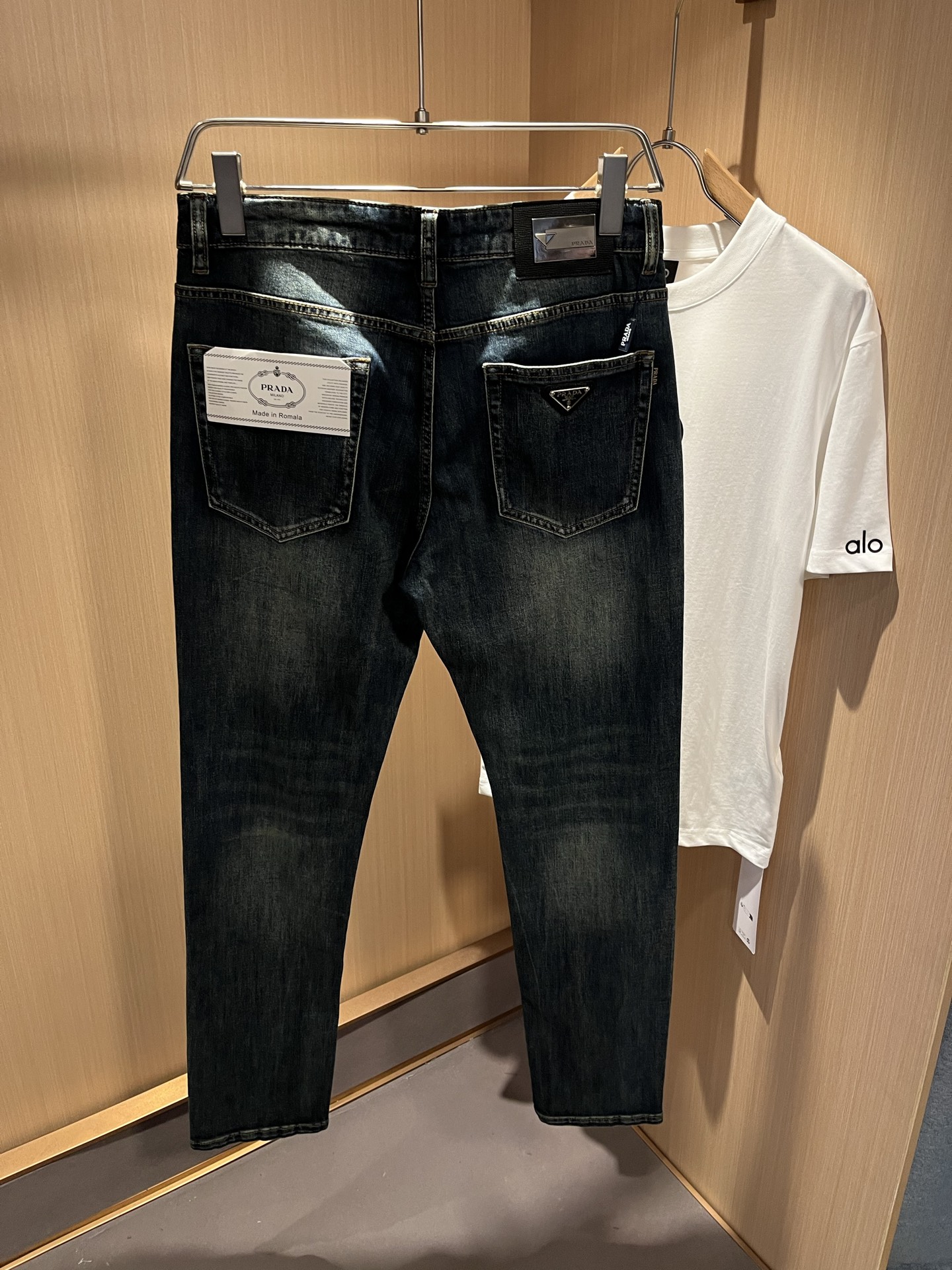 Prada 2024 Fall/Winter Collection Denim Jeans - Stylish and Functional 4 i1749241623840 5312 0 2