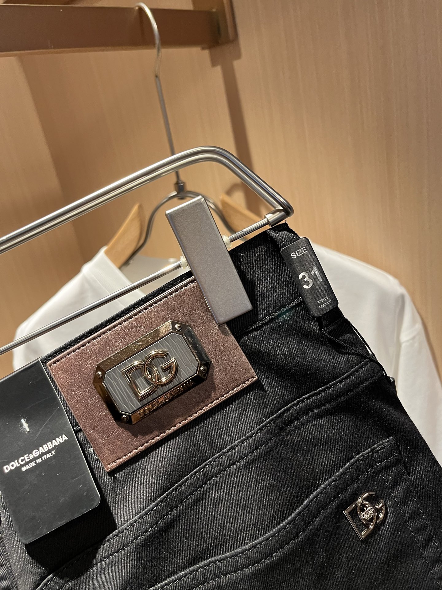  Dolce &  杜嘉*纳 2025春夏新品牛仔裤，水洗处理自然不易变形脱色、立体剪裁完美塑形面料质舒