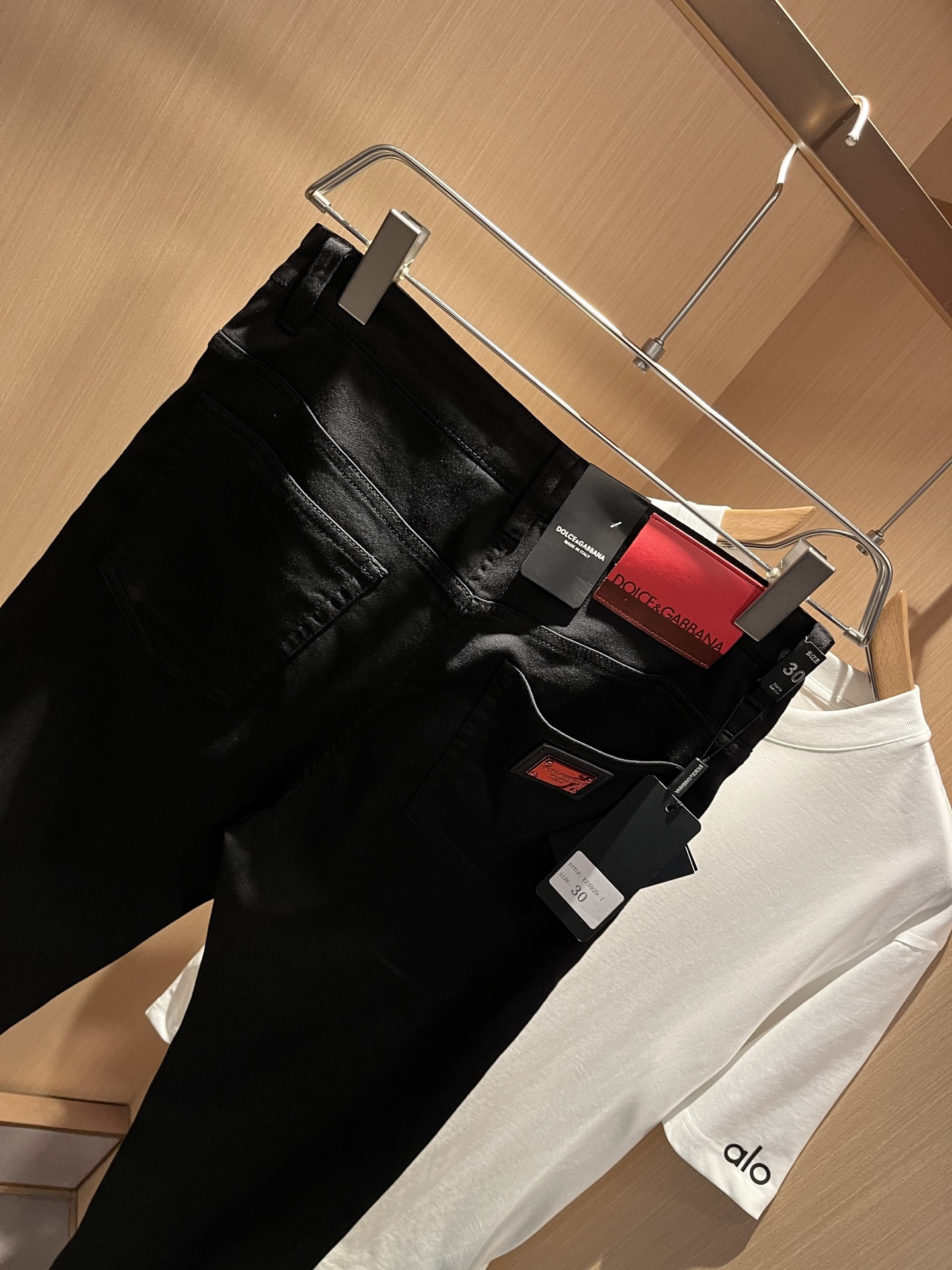  Dolce &  杜嘉*纳 2025春夏新品牛仔裤，水洗处理自然不易变形脱色、立体剪裁完美塑形面料质舒