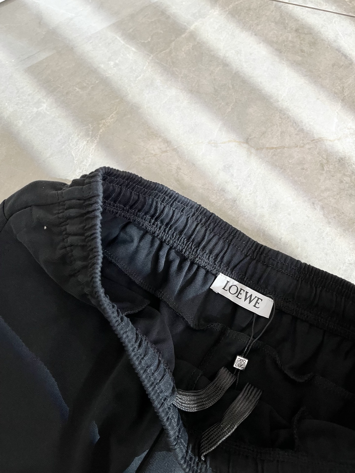 LOEWE Unisex Cotton Casual Shorts with Logo Print - Comfort & Style 9 i1749243703685 6866 0 7
