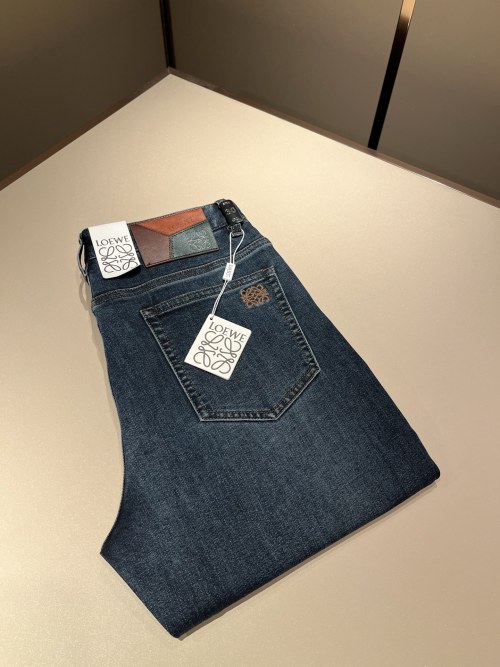 LOEWE Spring/Summer 2025 Men's Fashion Casual Jeans - Premium Quality 1 LOEWE Spring/Summer 2025 Men's Fashion Casual Jeans - Premium Quality