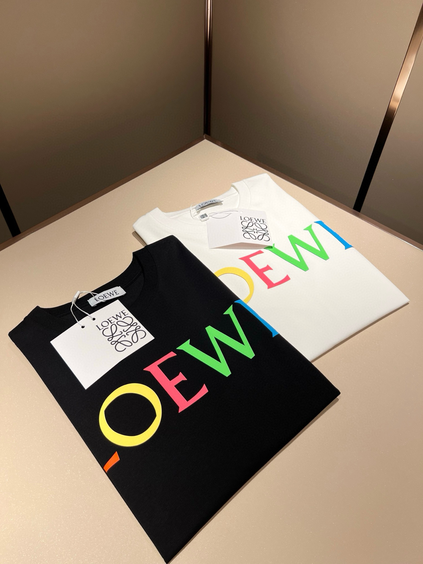 LOEWE 2025 S/S Logo Print Cotton Tee - Unisex Fashion Essential 4 i1749391462792 5018 0 2