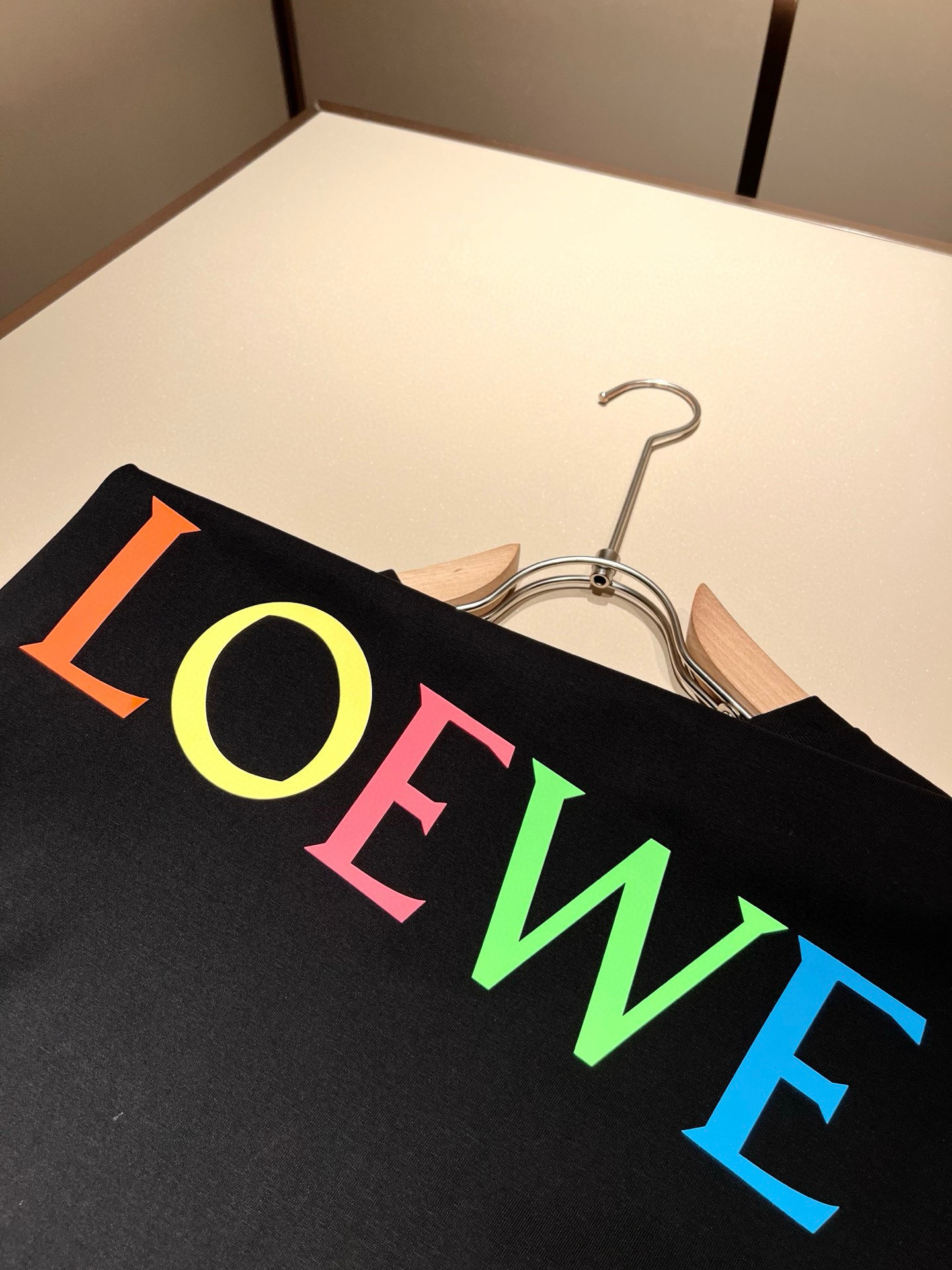 LOEWE 2025 S/S Logo Print Cotton Tee - Unisex Fashion Essential 9 i1749391462973 6382 0 7