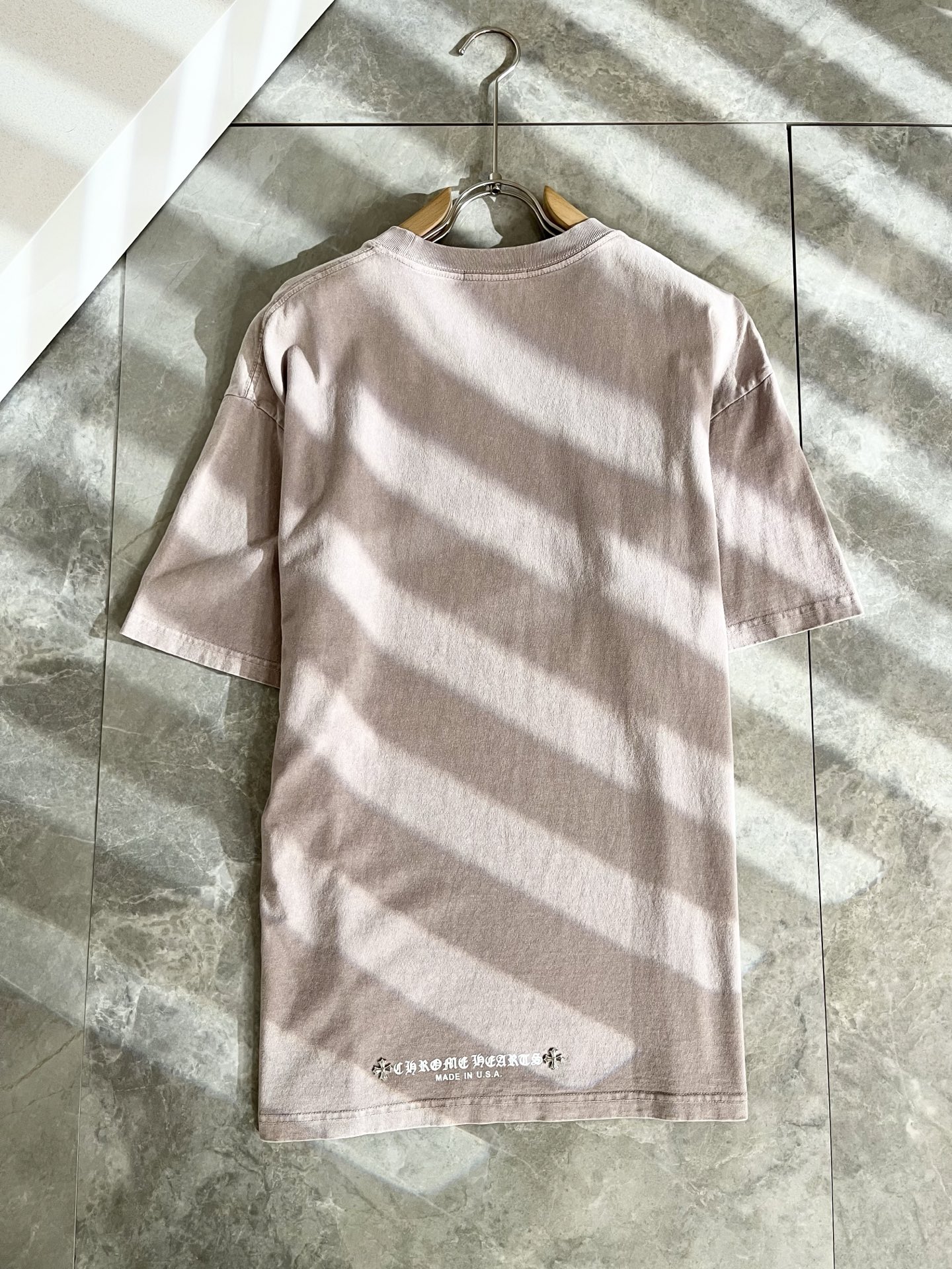 Chrome Hearts Unisex Short Sleeve T-Shirt With Logo Rhinestone Design 5 i1749392986521 8481 0 3