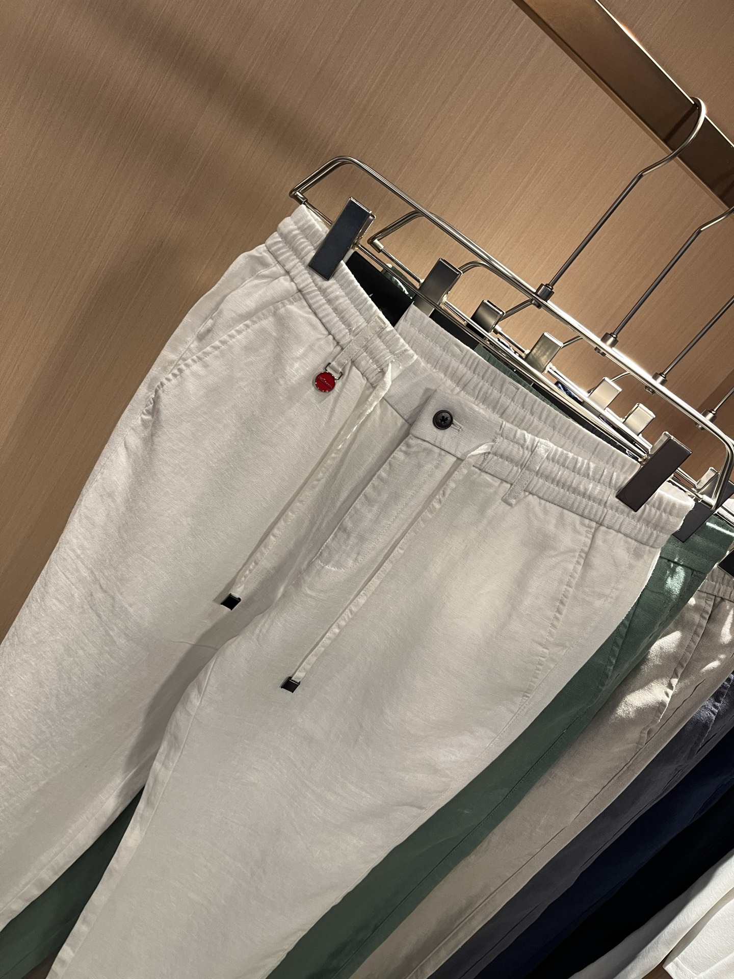 kiton 2025春夏新款男士亚麻休闲裤，男士经典时尚百搭休闲西裤!贸易公司渠道稀出，领先官网发售!
