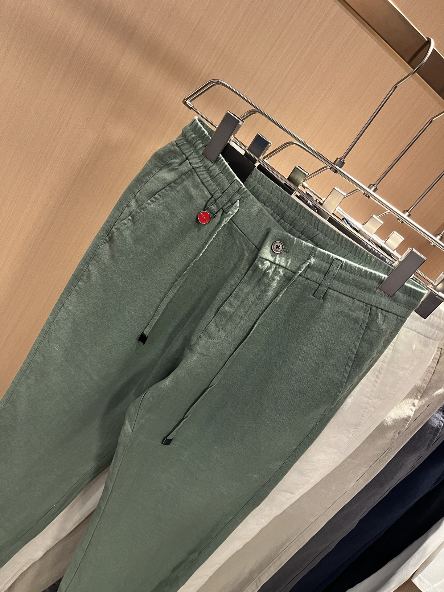  kiton 2025春夏新款男士亚麻休闲裤，男士经典时尚百搭休闲西裤!贸易公司渠道稀出，领先官网发售!